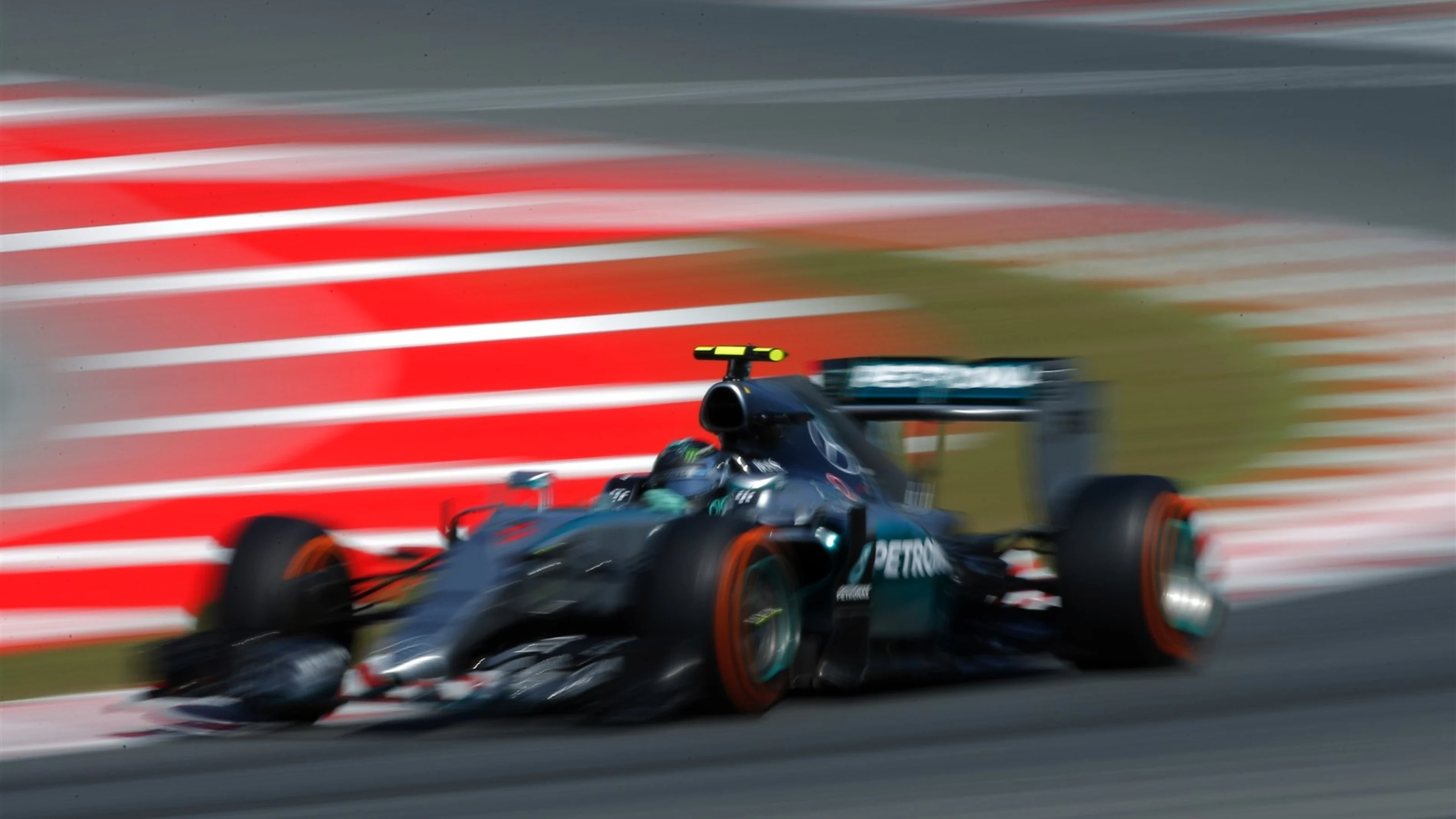 Nico Rosberg (GER) Mercedes AMG F1 W06 at Formula One World Championship, Rd5, Spanish Grand Prix