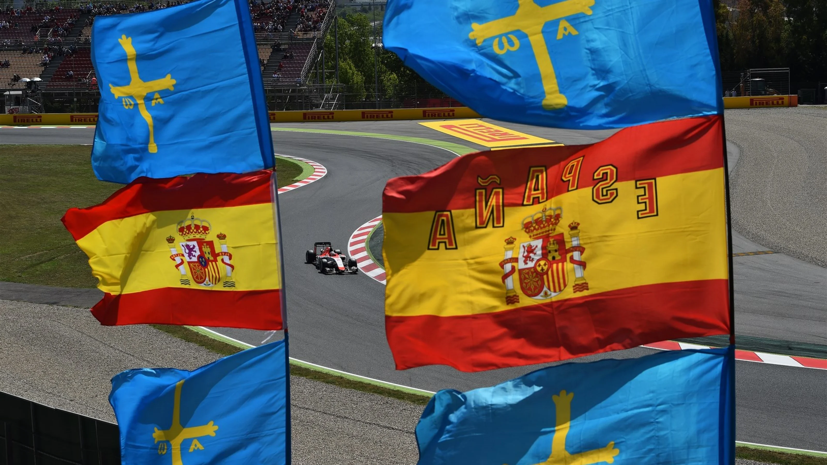 Roberto Merhi (ESP) Manor F1 at Formula One World Championship, Rd5, Spanish Grand Prix Qualifying,