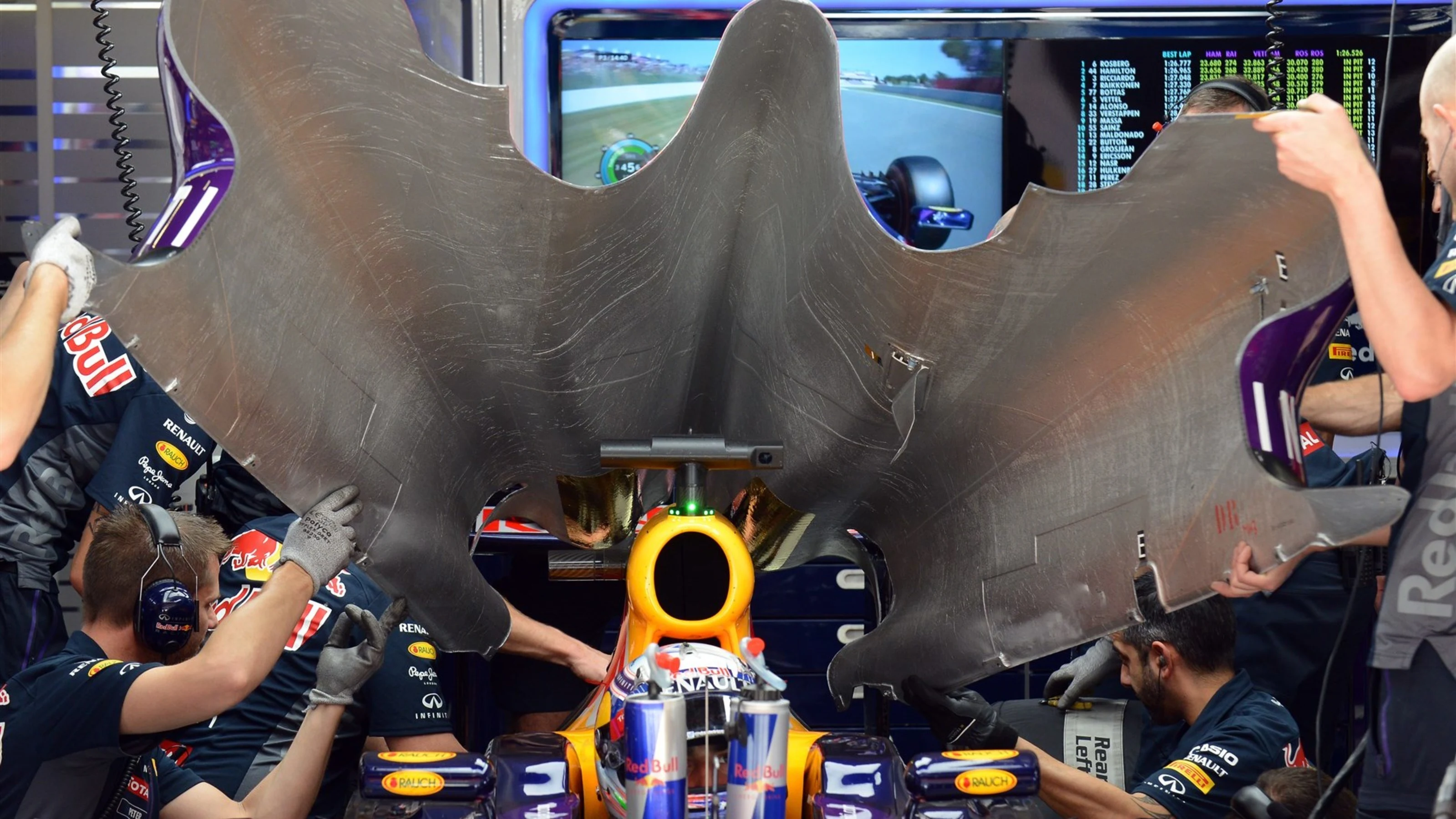 Daniel Ricciardo (AUS) Red Bull Racing RB11 bodywork at Formula One World Championship, Rd5,