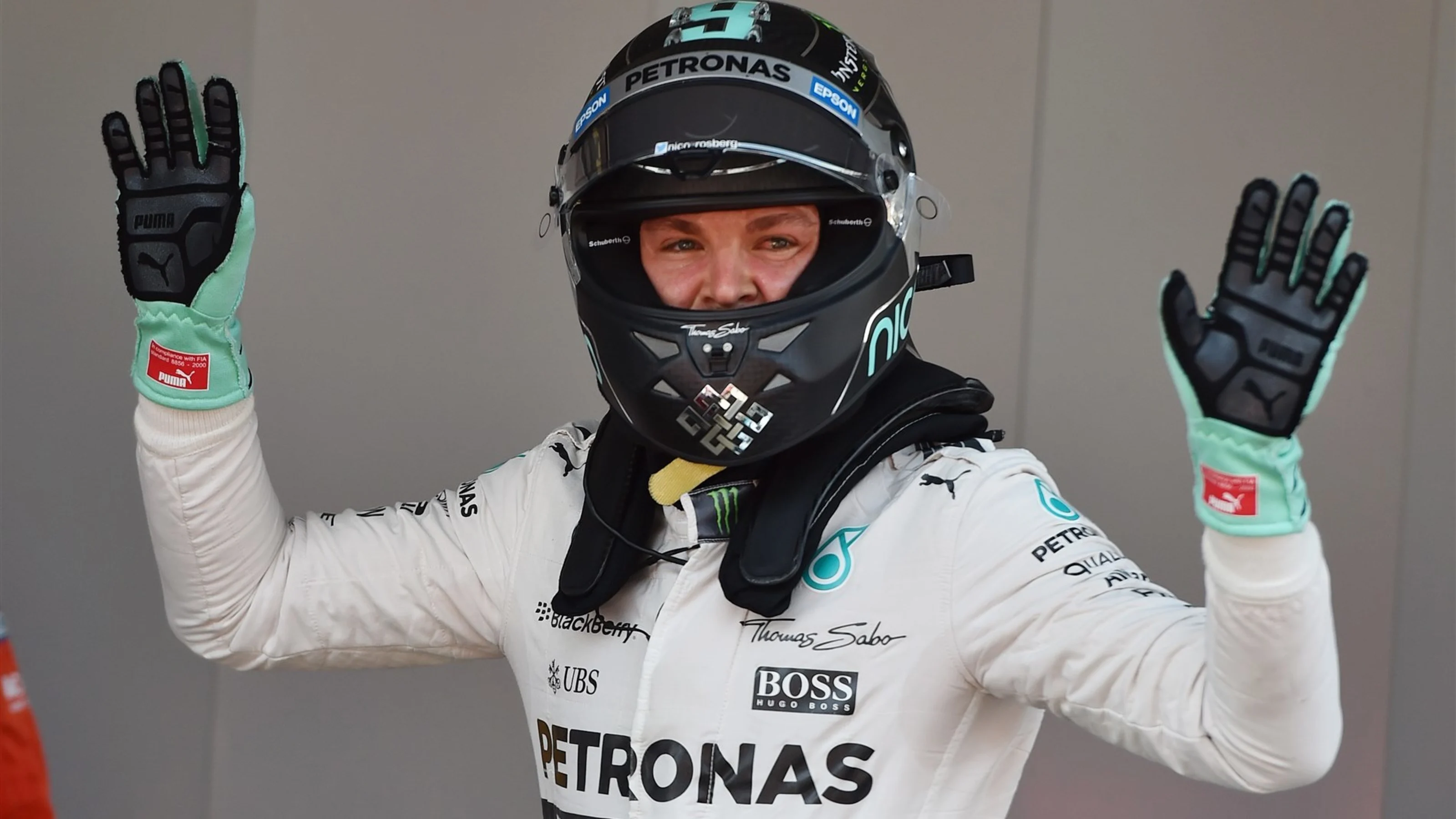 Nico Rosberg (GER) Mercedes AMG F1 celebrates pole position in Parc Ferme at Formula One World