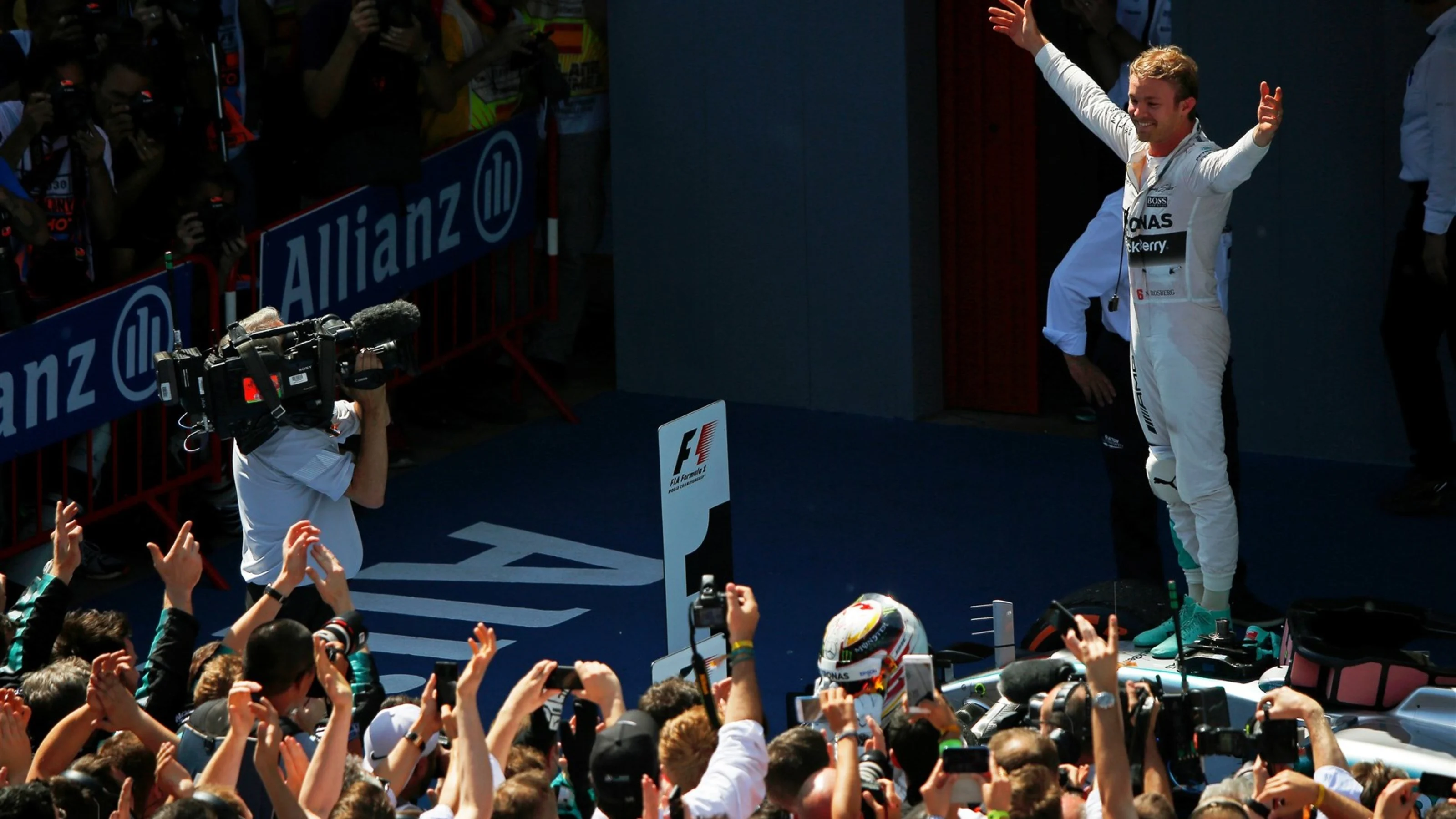 Race winner Nico Rosberg (GER) Mercedes AMG F1 celebrates in parc ferme at Formula One World