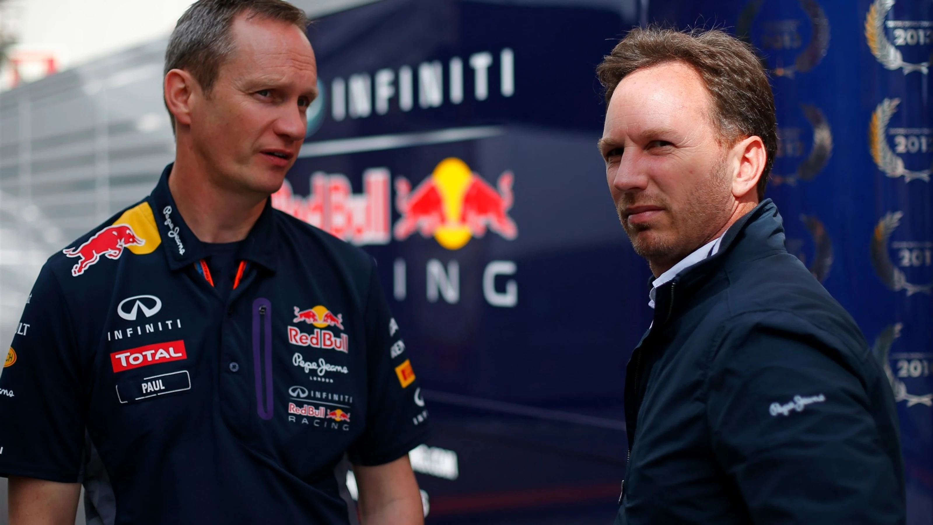 (L to R): Paul Monaghan (GBR) Red Bull Racing Chief Engineer and Christian Horner (GBR) Red Bull