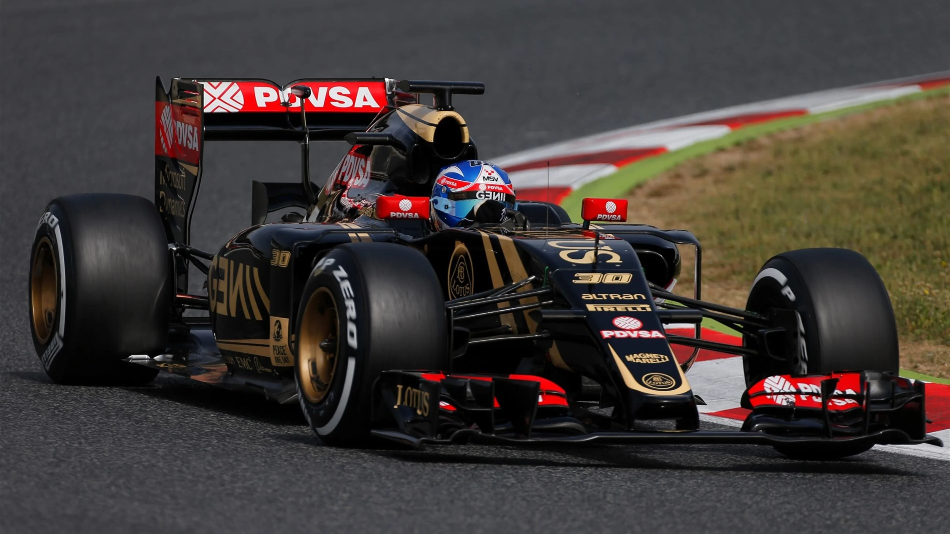Jolyon Palmer (GBR) Lotus E23 Hybrid at Formula One Testing, Day One, Barcelona, Spain, 12 May 2015.