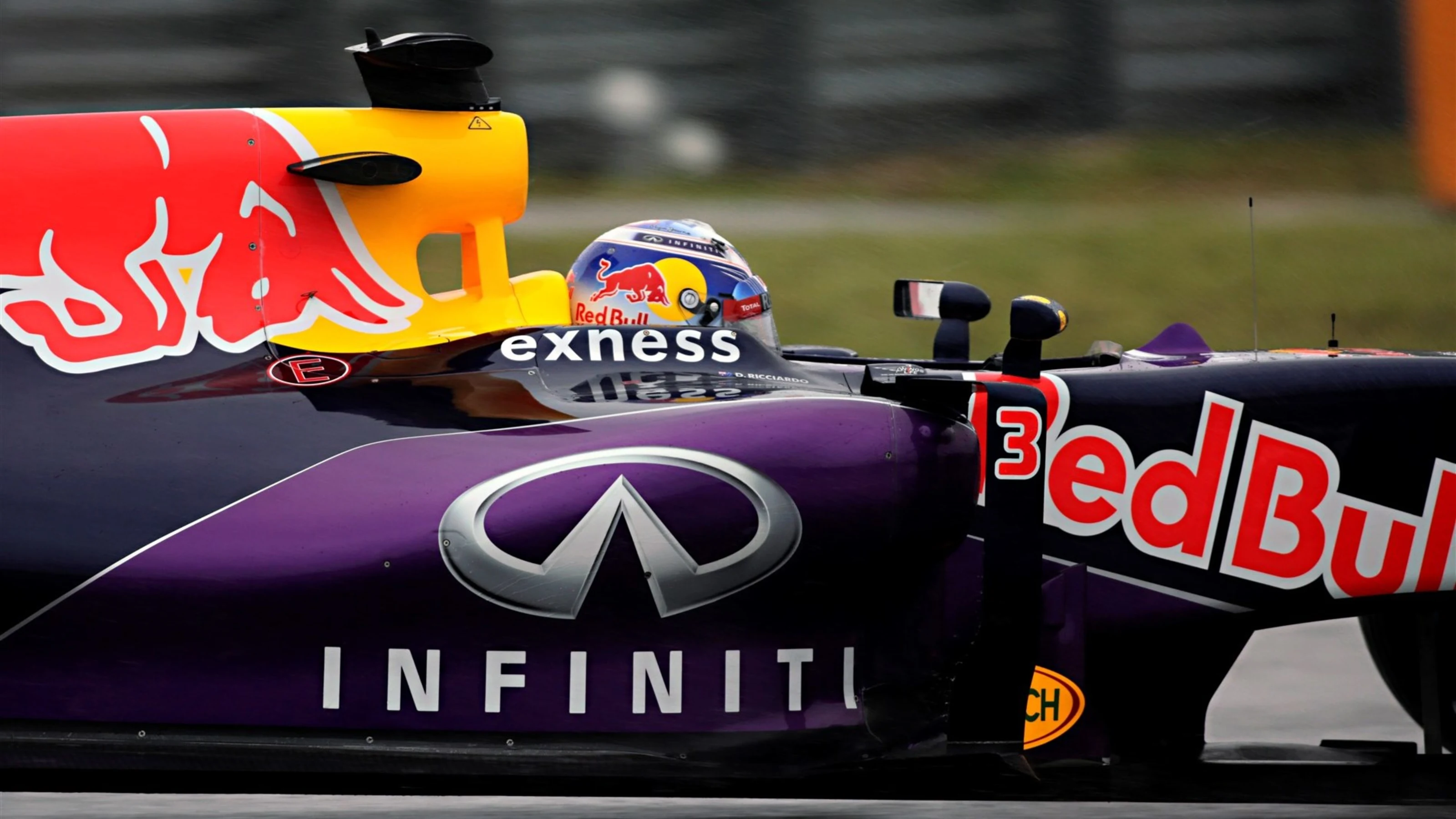 Daniel Ricciardo (AUS) Red Bull Racing RB11 at Formula One World Championship, Rd16, United States