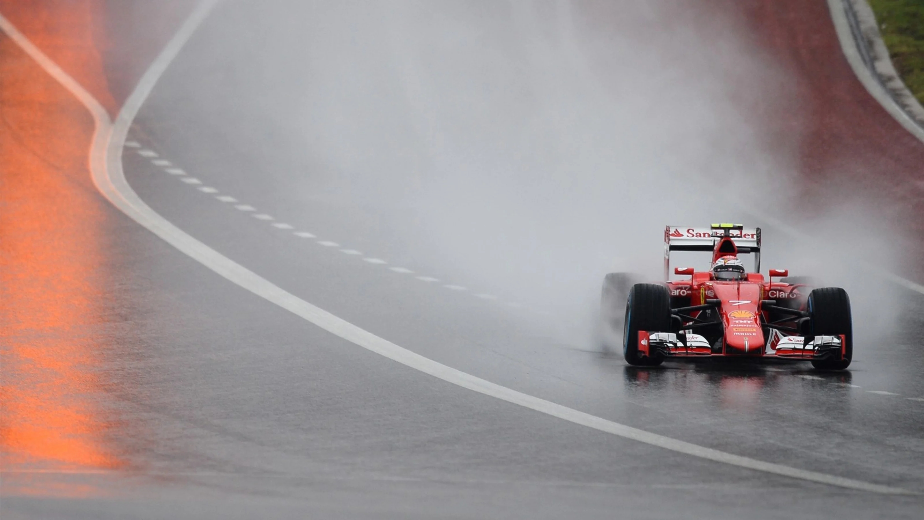 Kimi Raikkonen (FIN) Ferrari SF15-T at Formula One World Championship, Rd16, United States Grand