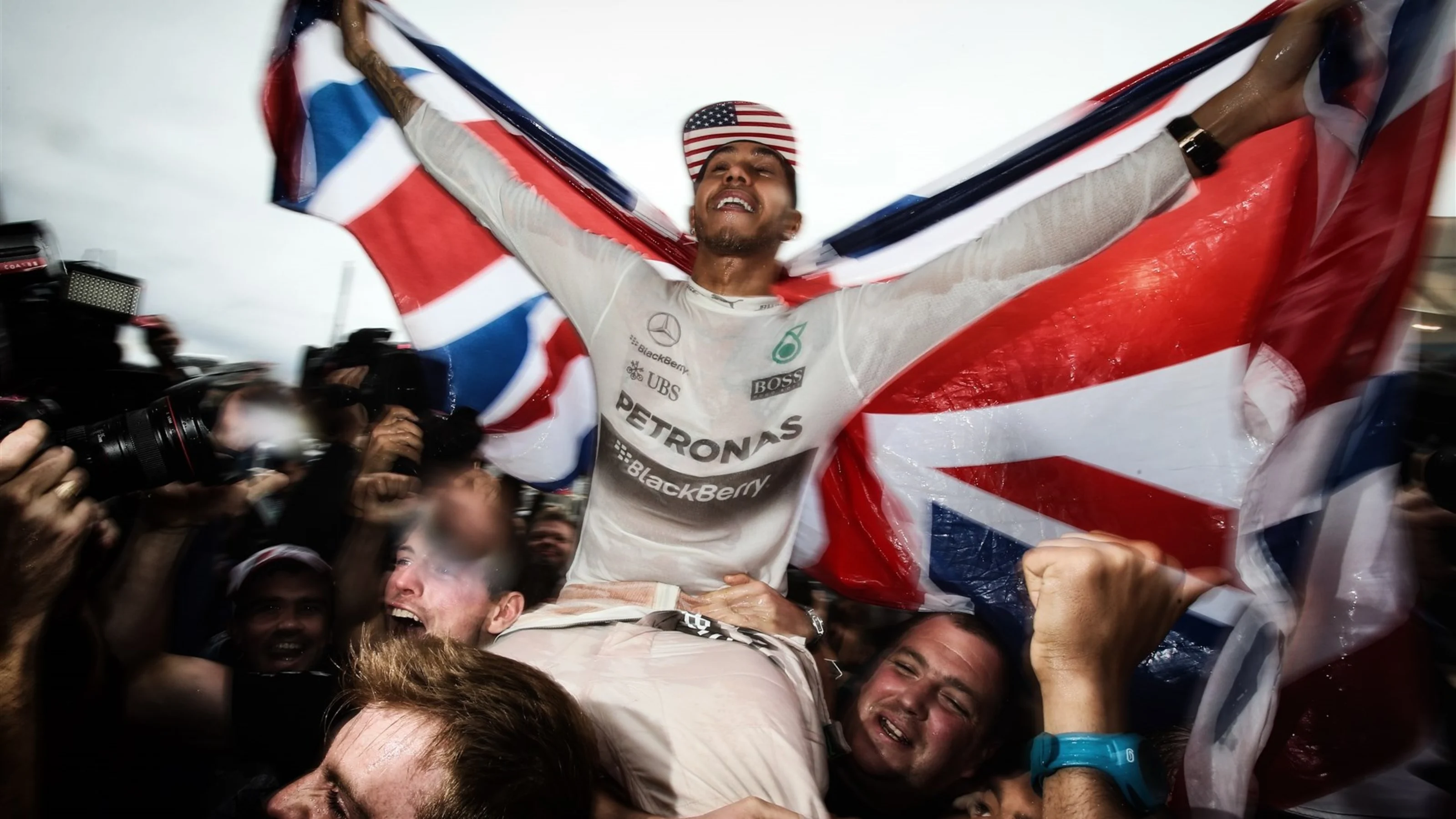 Race winner and new World Champion Lewis Hamilton (GBR) Mercedes AMG F1 celebrates at Formula One