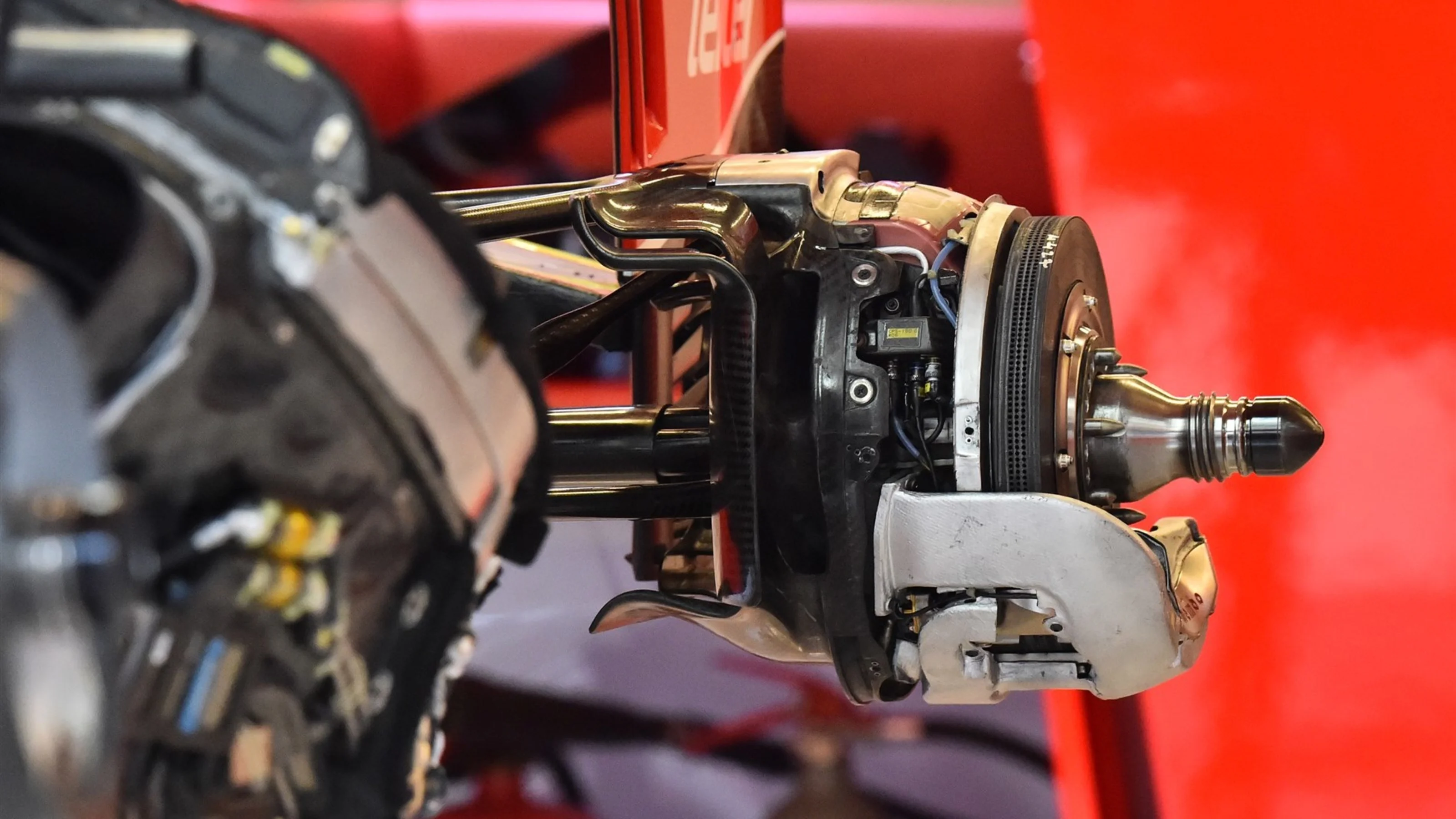 Ferrari SF15-T rear wheel hub detail at Formula One World Championship, Rd16, United States Grand