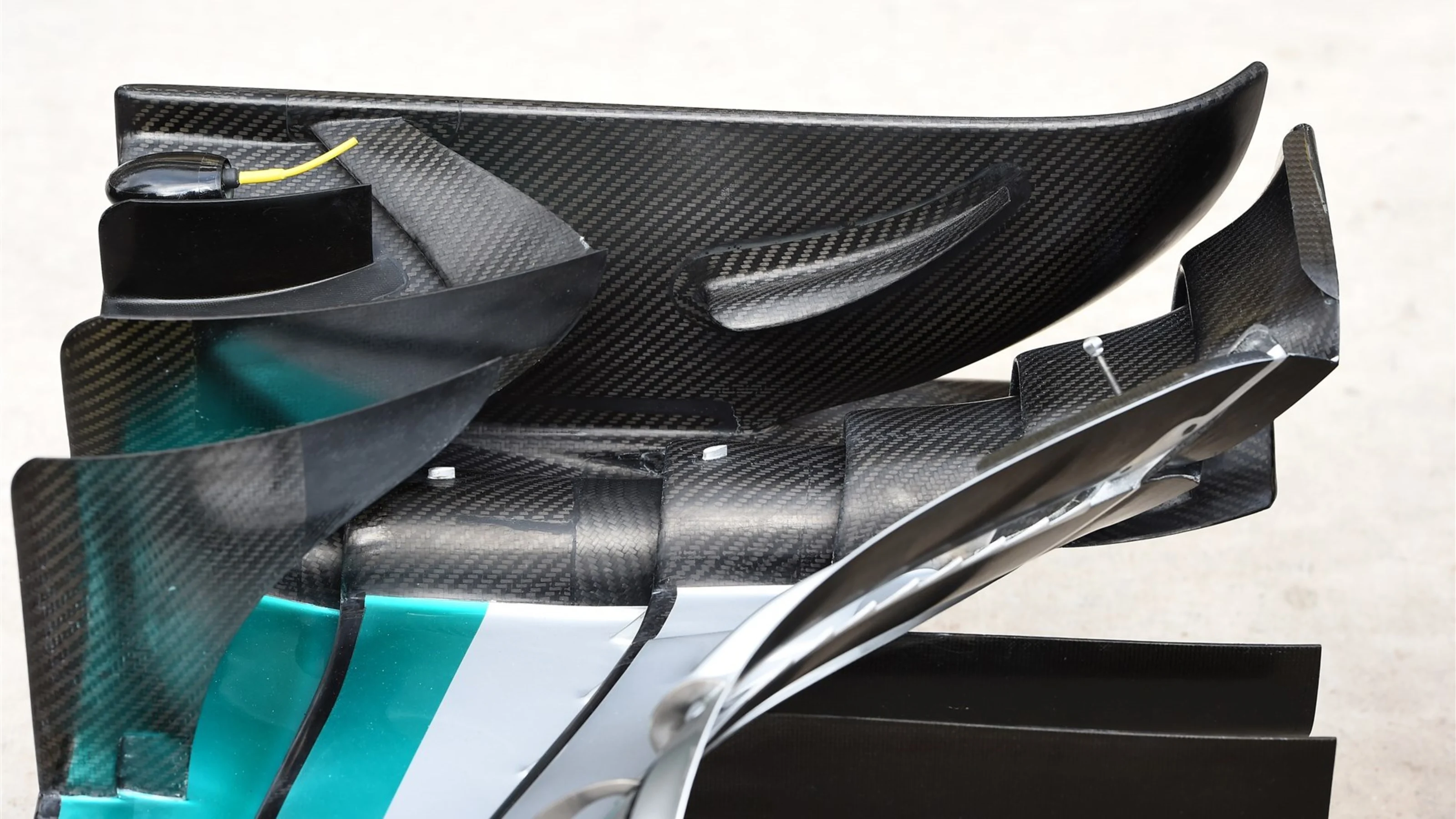 Mercedes AMG F1 W06 front wing detail at Formula One World Championship, Rd16, United States Grand
