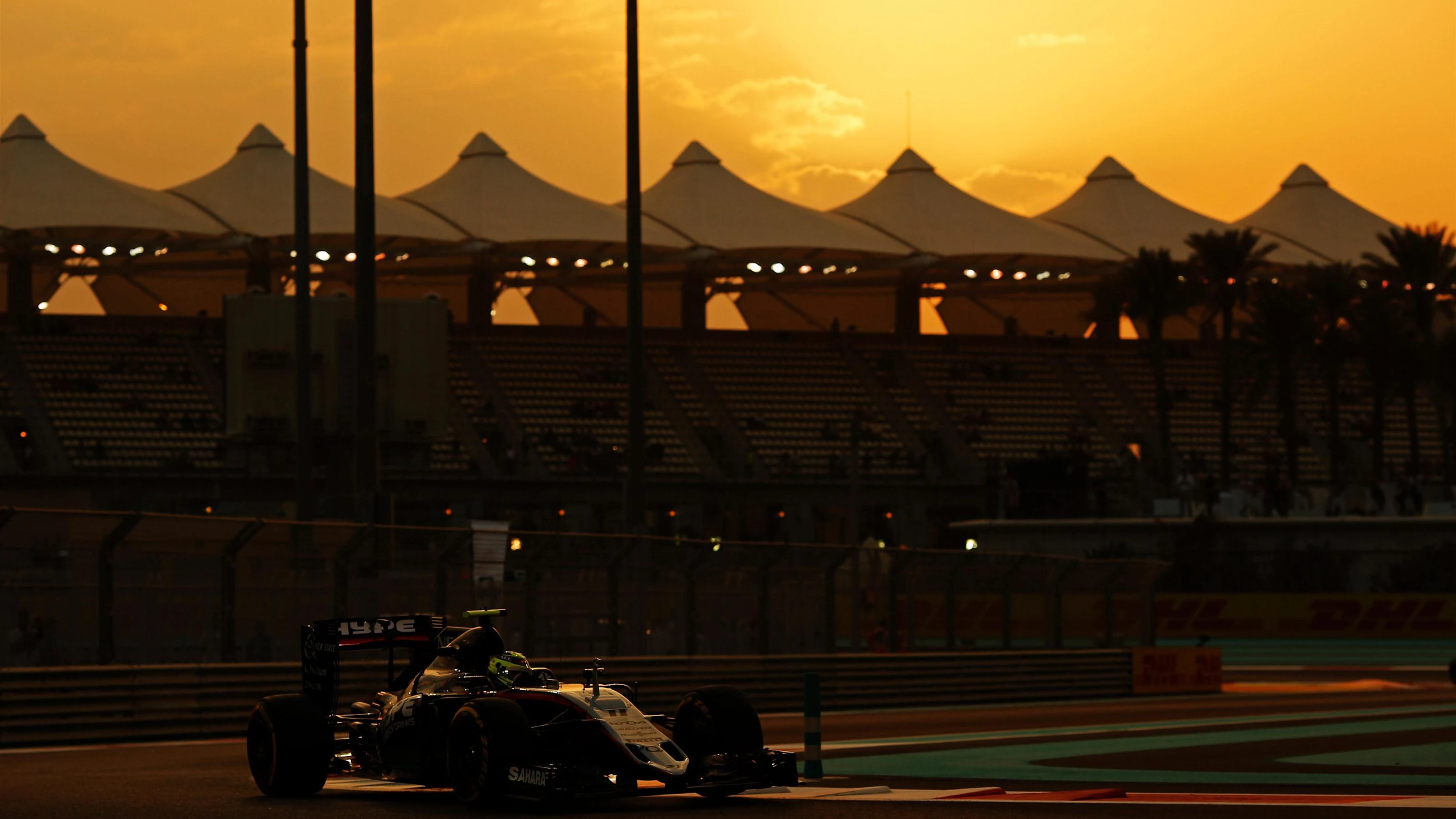 Sergio Perez (MEX) Force India VJM09 at Formula One World Championship, Rd21, Abu Dhabi Grand Prix,