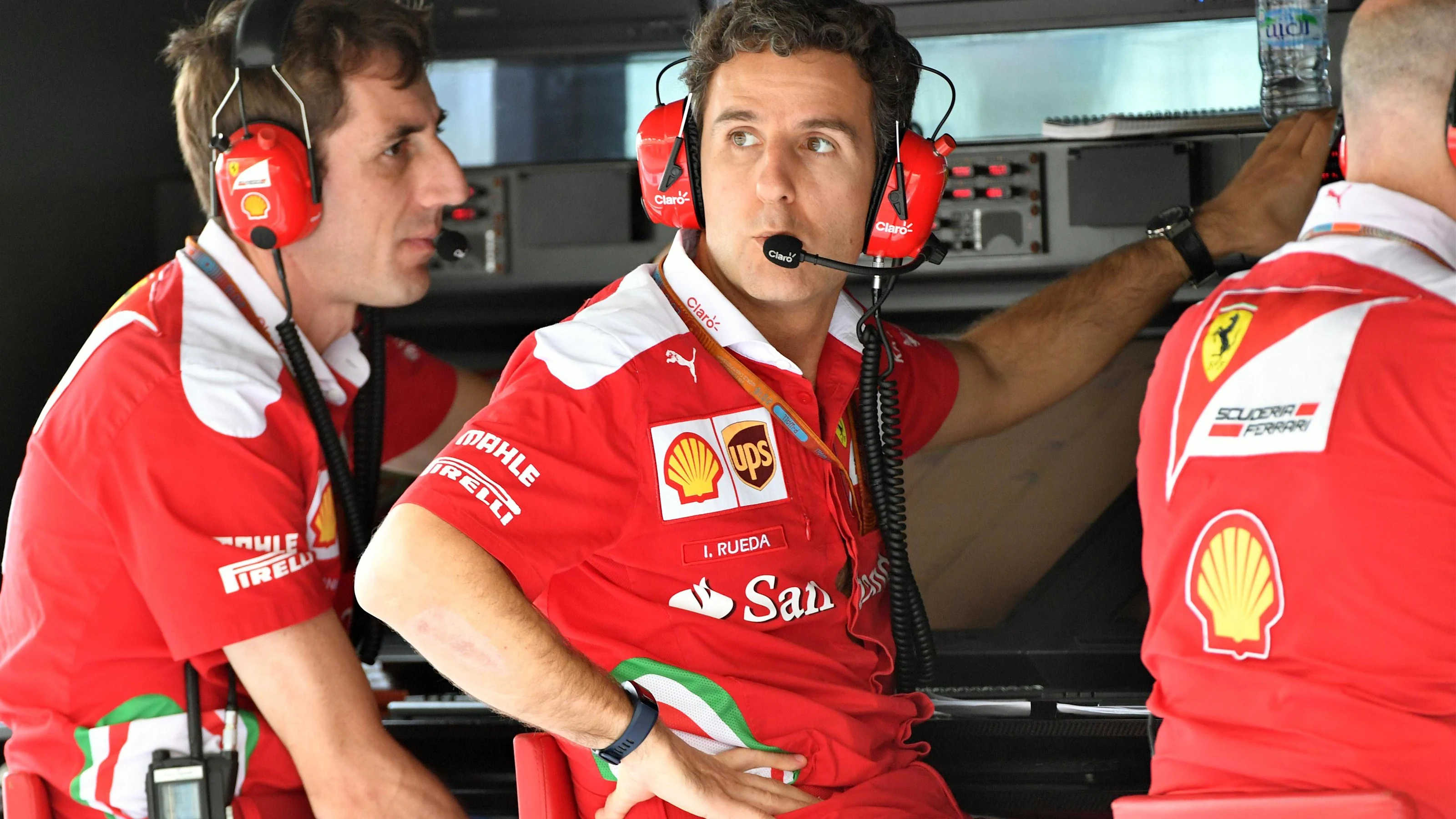 Inaki Rueda (GBR) Ferrari Race Strategist at Formula One World Championship, Rd21, Abu Dhabi Grand