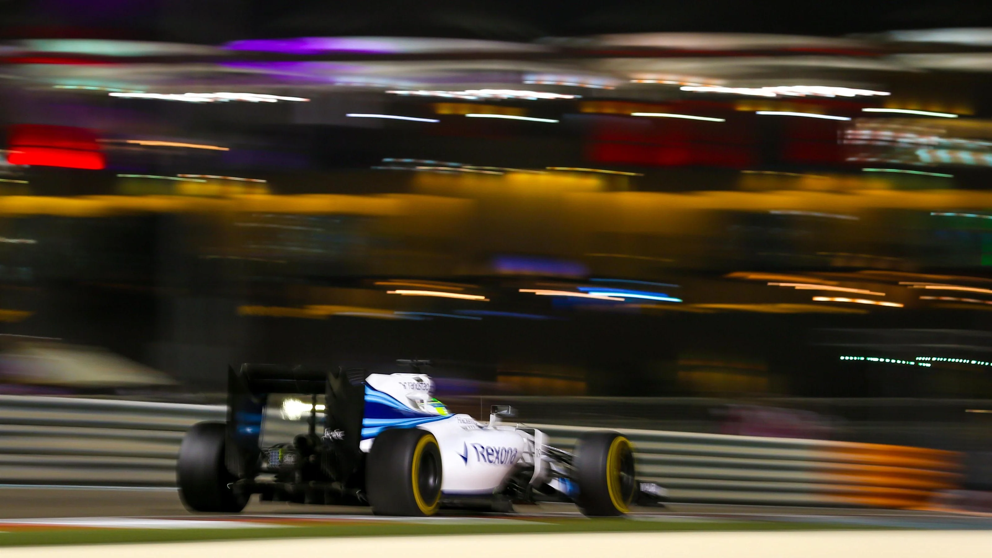 Felipe Massa (BRA) Williams FW38 at Formula One World Championship, Rd21, Abu Dhabi Grand Prix,