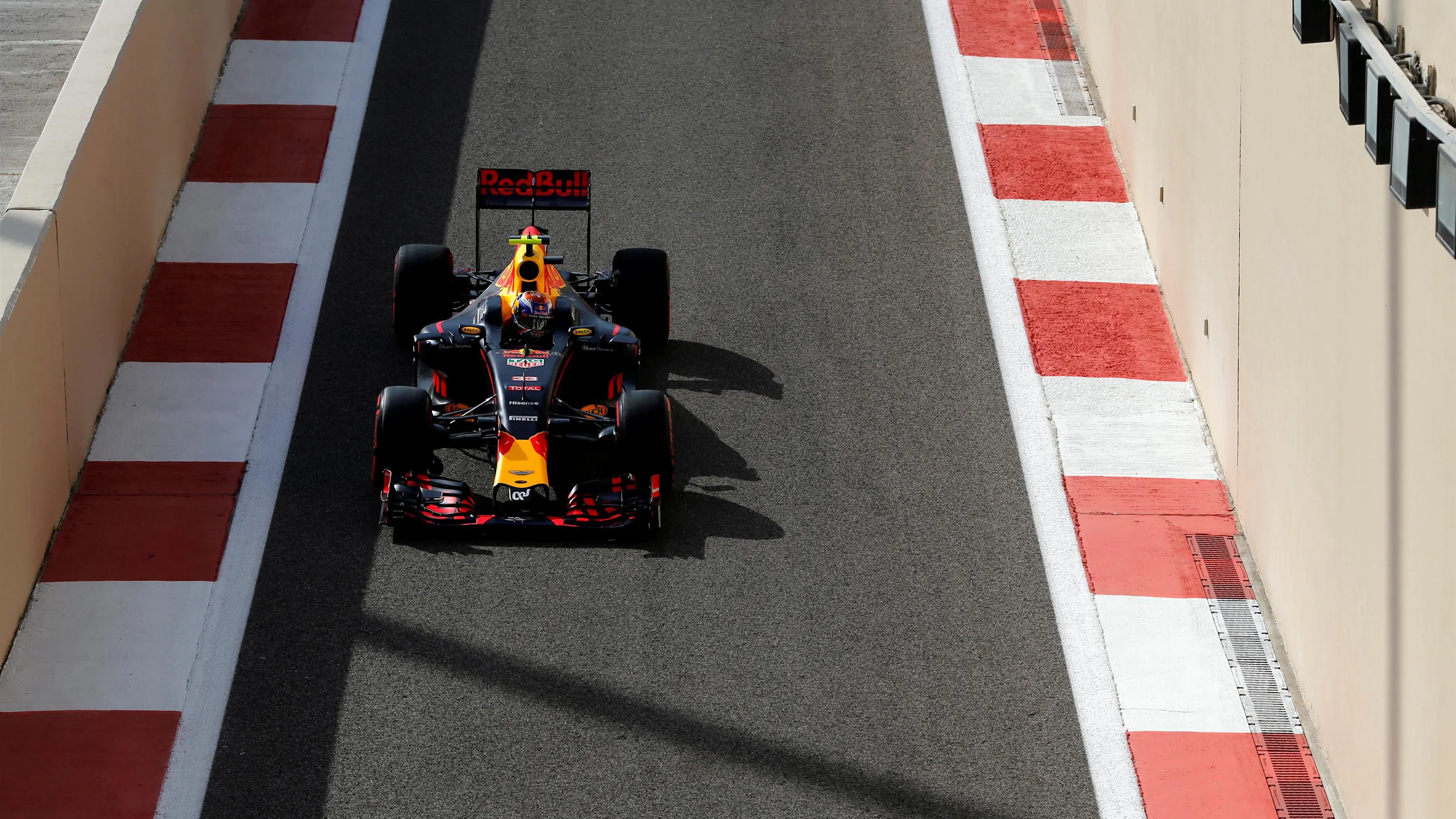 Max Verstappen (NED) Red Bull Racing RB12 at Formula One World Championship, Rd21, Abu Dhabi Grand