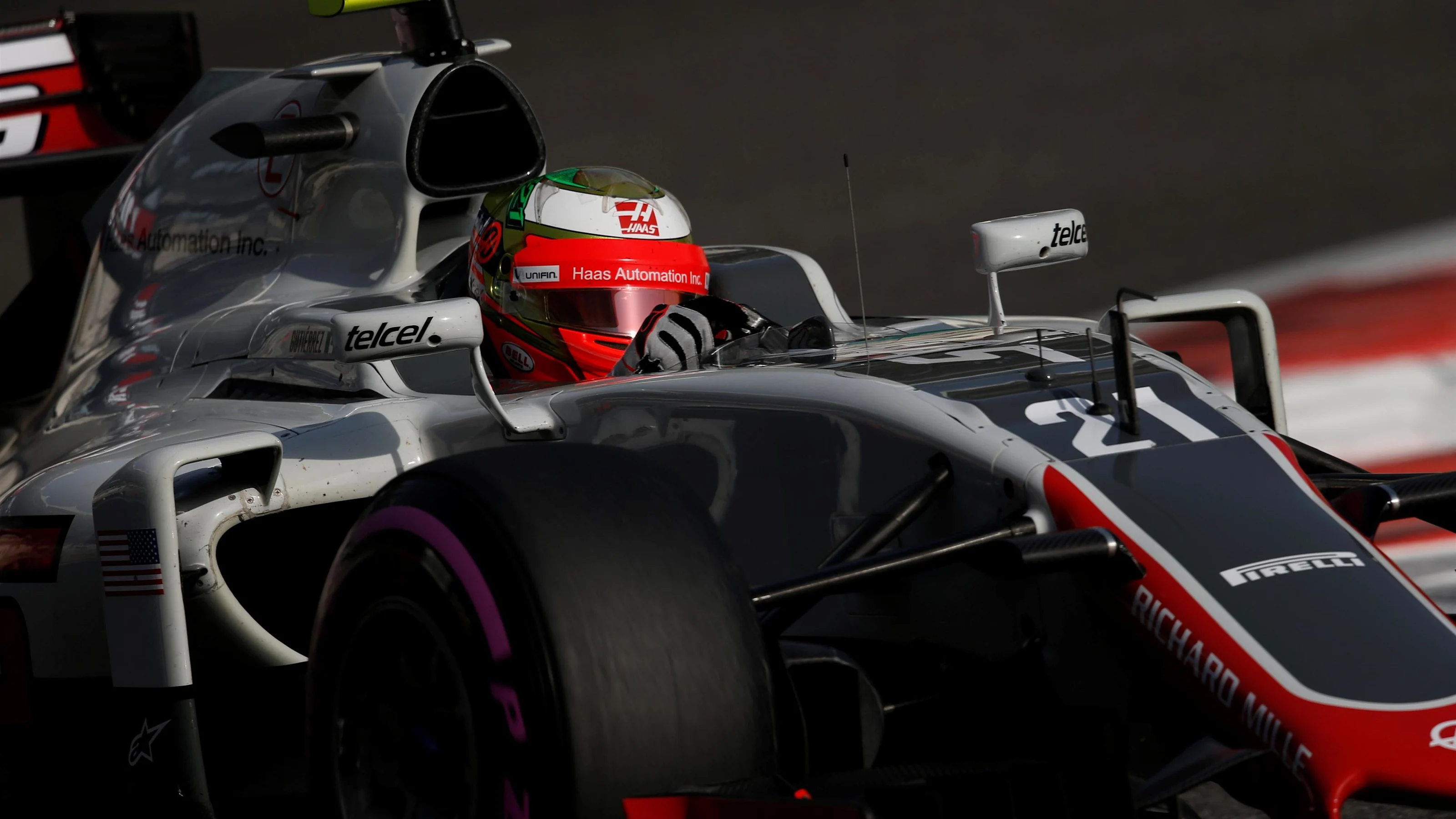 Esteban Gutierrez (MEX) Haas VF-16 at Formula One World Championship, Rd21, Abu Dhabi Grand Prix,