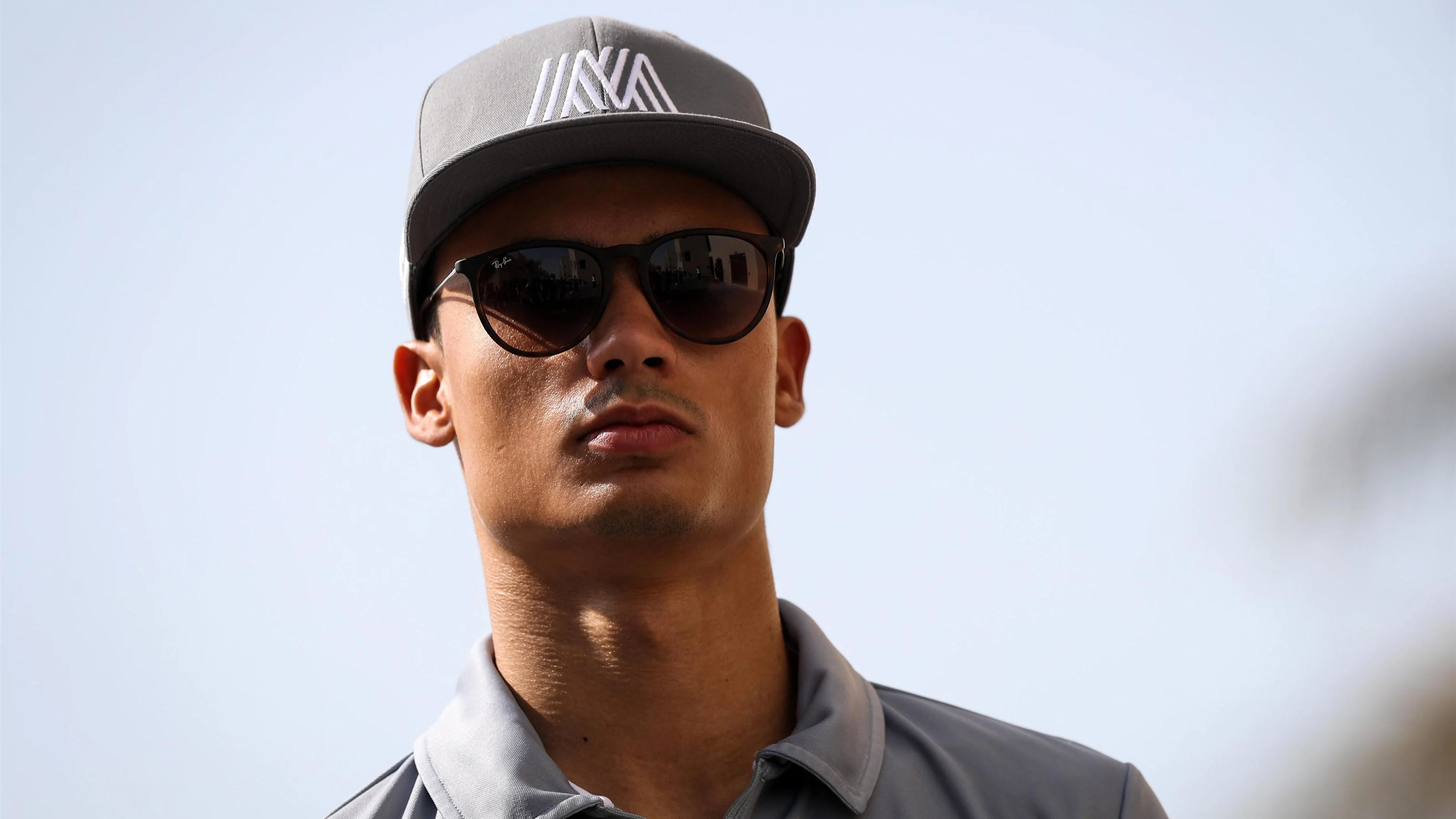 Pascal Wehrlein (GER) Manor Racing MRT05 pat Formula One World Championship, Rd21, Abu Dhabi Grand