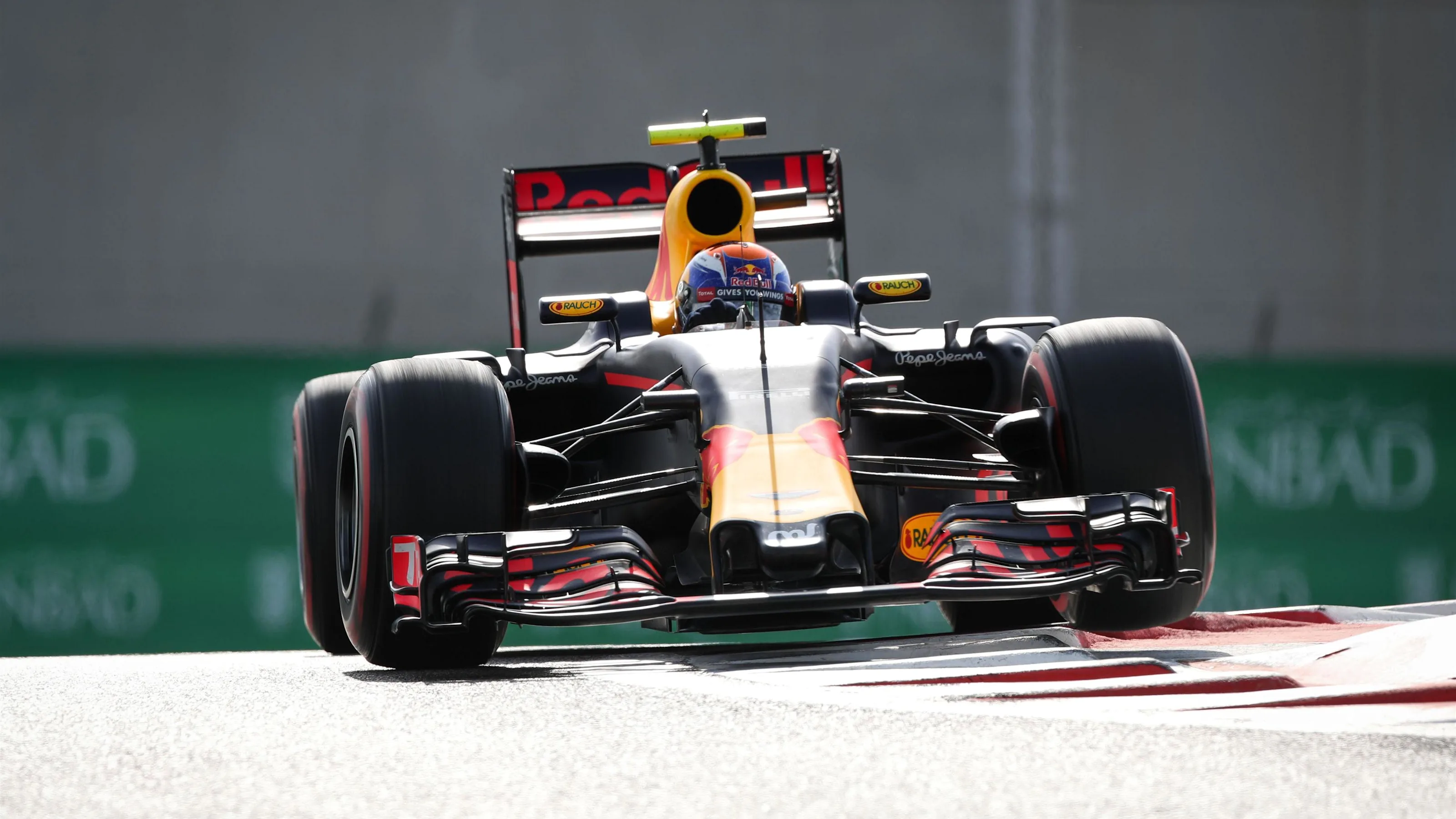 Max Verstappen (NED) Red Bull Racing RB12 at Formula One World Championship, Rd21, Abu Dhabi Grand