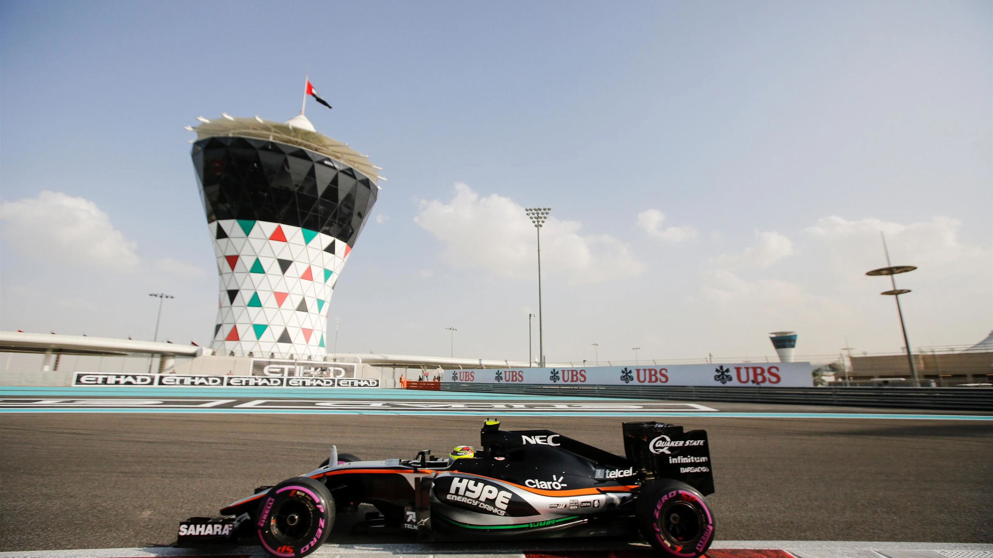Sergio Perez (MEX) Force India VJM09 at Formula One World Championship, Rd21, Abu Dhabi Grand Prix,