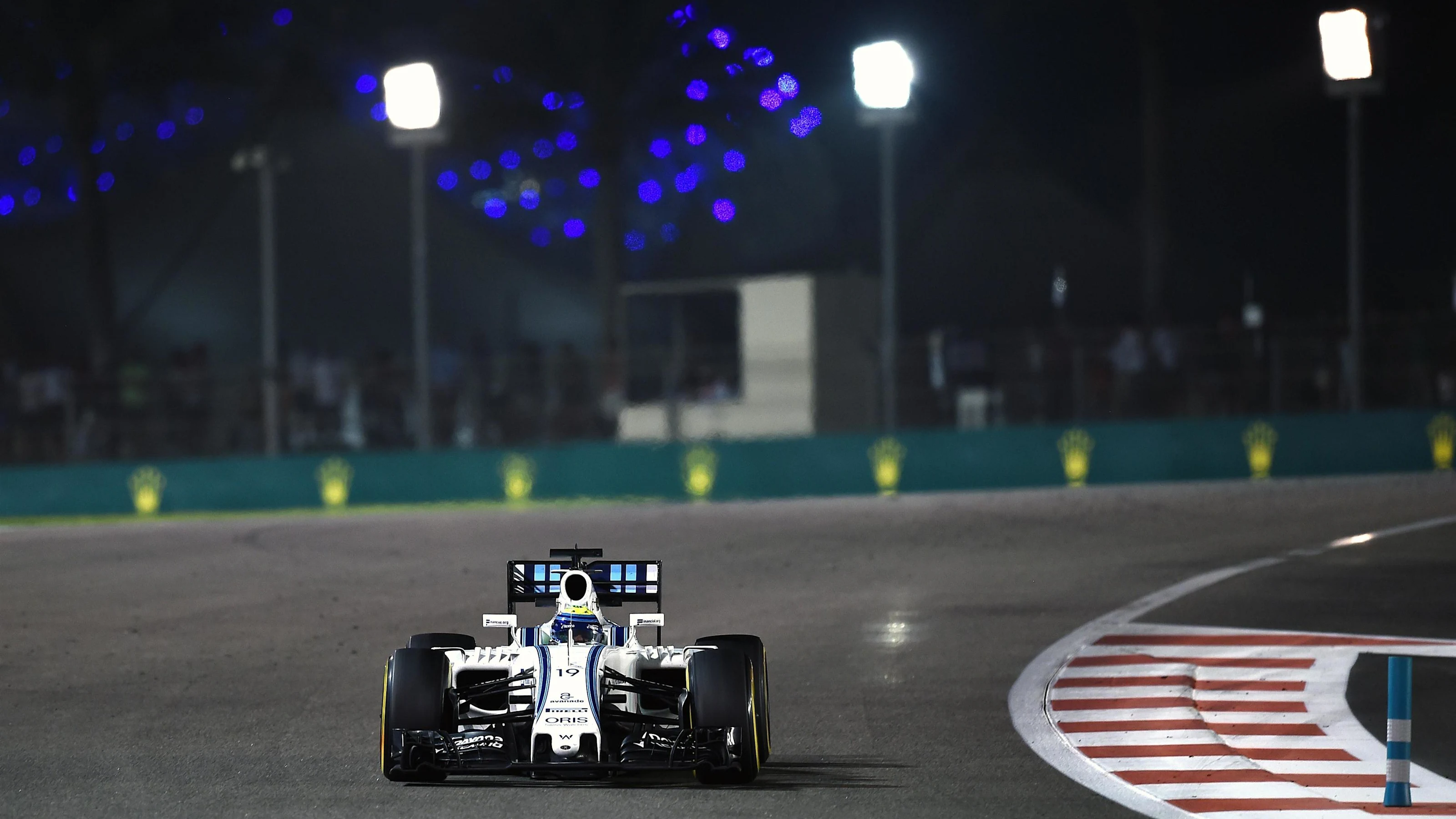 Felipe Massa (BRA) Williams FW38 at Formula One World Championship, Rd21, Abu Dhabi Grand Prix,