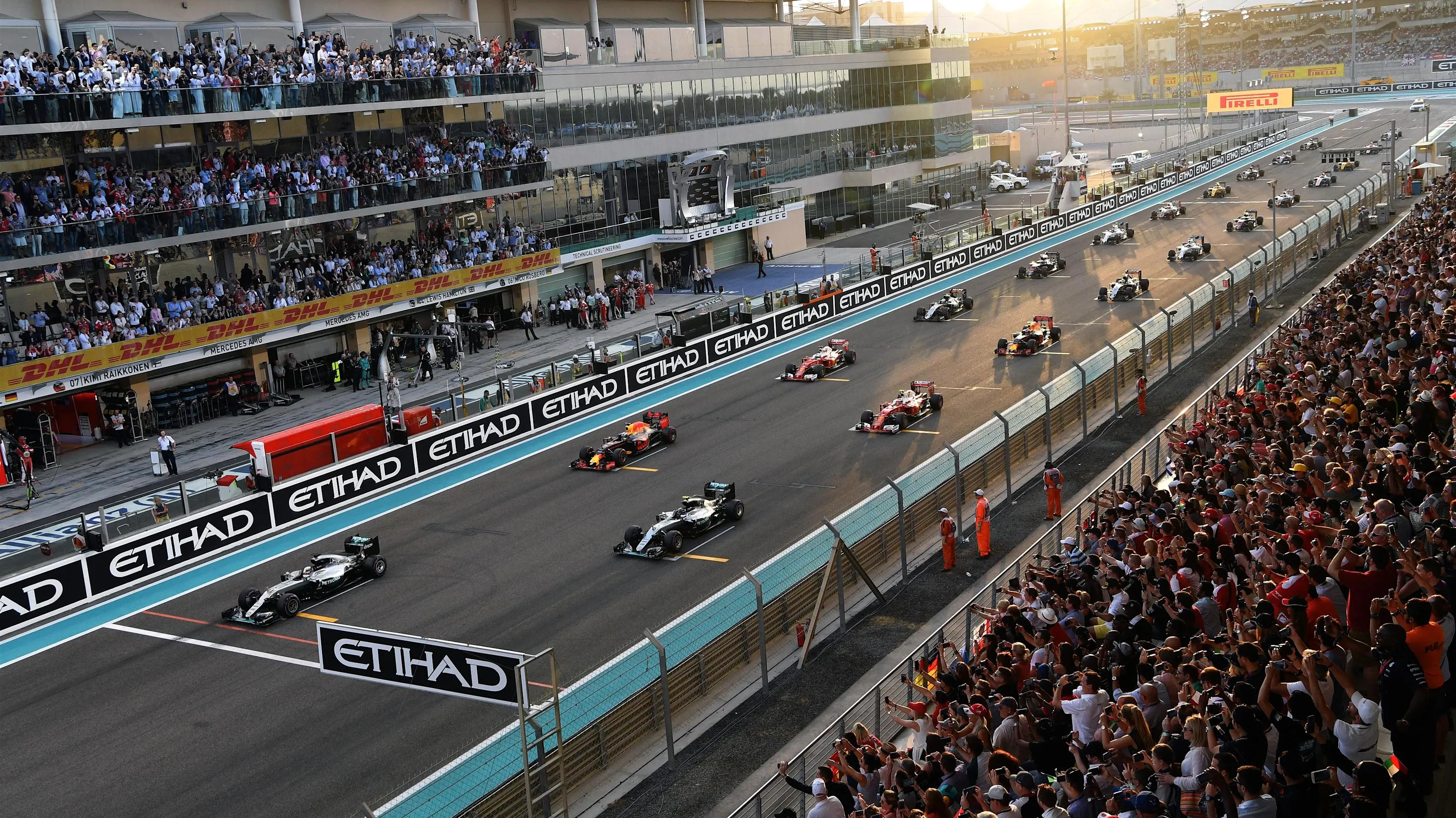 Grid before the start at Formula One World Championship, Rd21, Abu Dhabi Grand Prix, Race, Yas