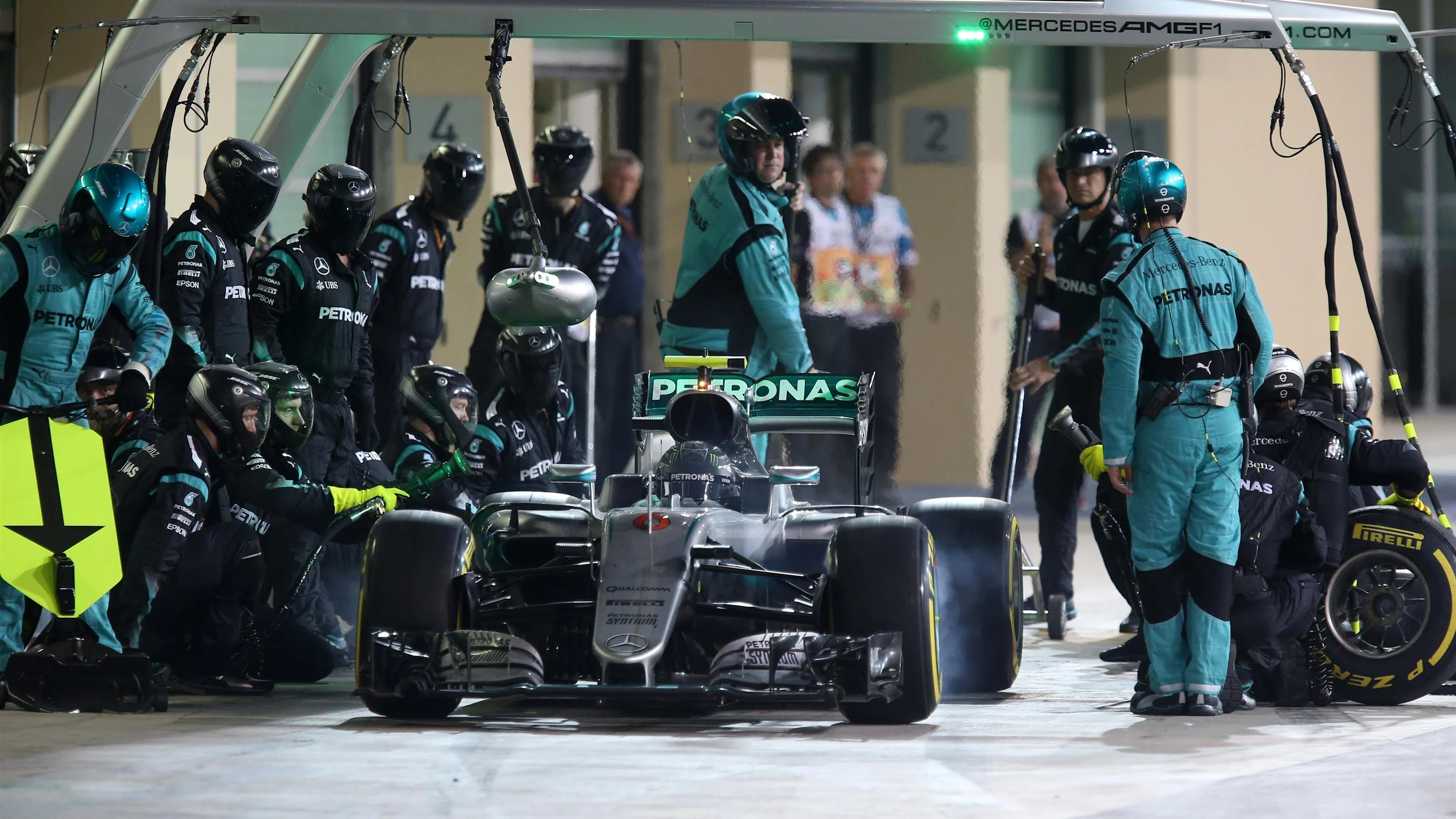 Nico Rosberg (GER) Mercedes-Benz F1 W07 Hybrid pit stop at Formula One World Championship, Rd21,