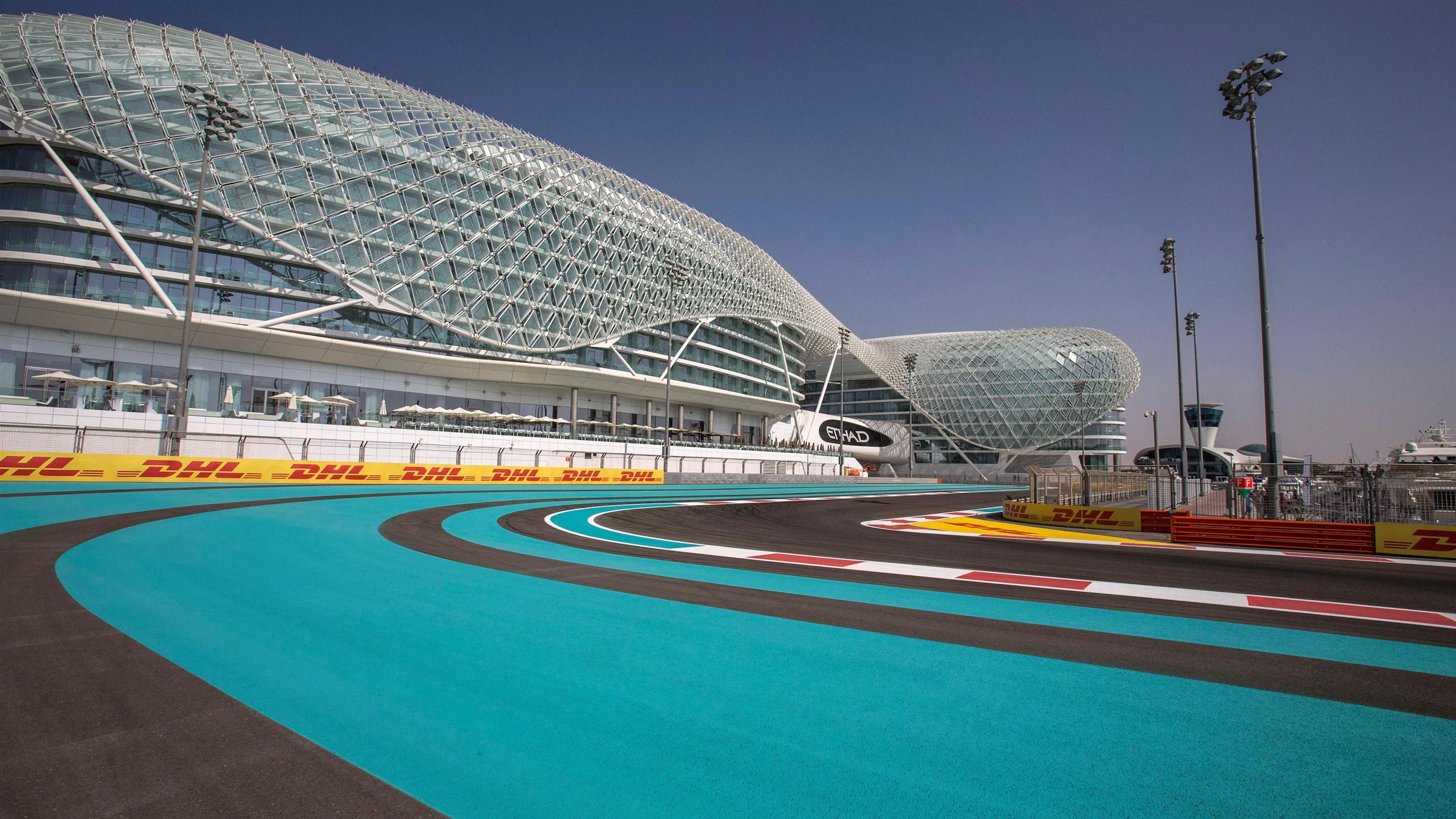 Track view at Formula One World Championship, Rd21, Abu Dhabi Grand Prix, Preparations, Yas Marina