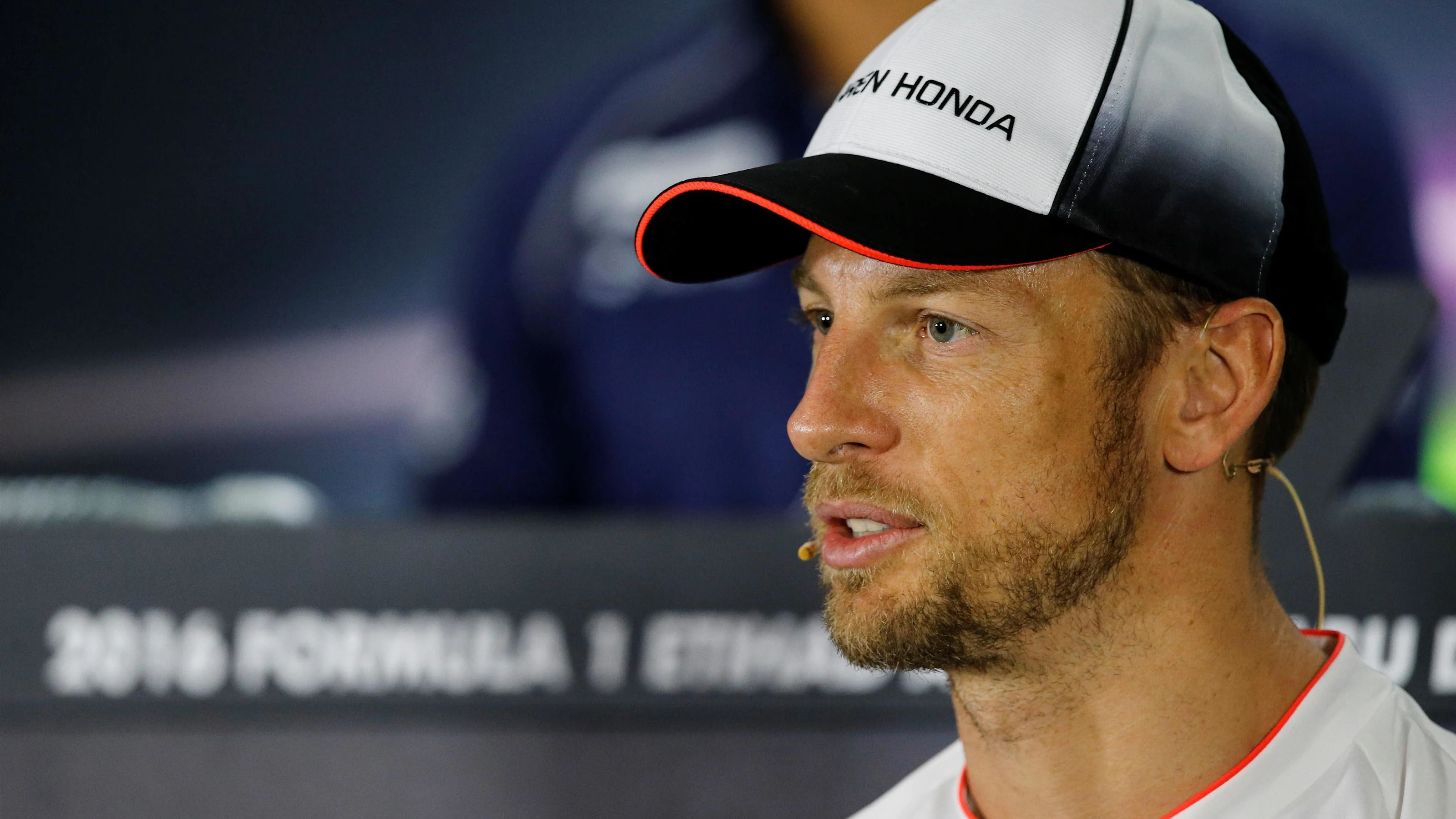 Jenson Button (GBR) McLaren in the Press Conference at Formula One World Championship, Rd21, Abu