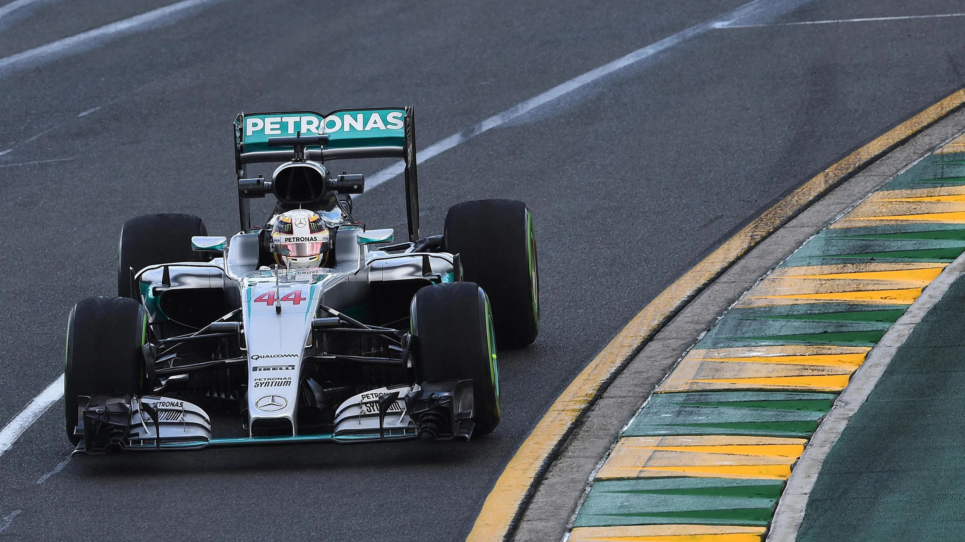 Lewis Hamilton (GBR) Mercedes-Benz F1 W07 Hybrid at Formula One World Championship, Rd1, Australian