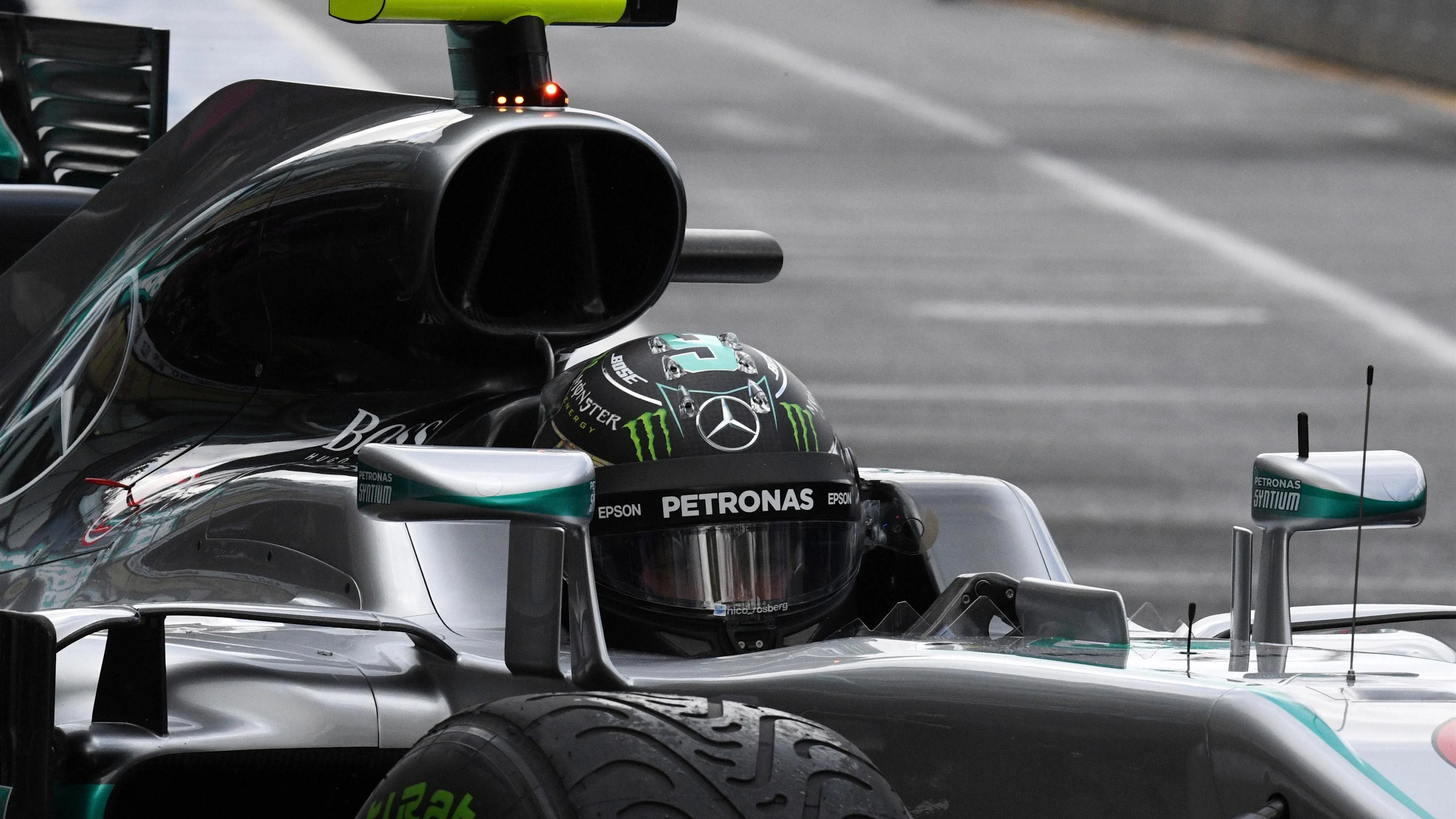 Nico Rosberg (GER) Mercedes-Benz F1 W07 Hybrid at Formula One World Championship, Rd1, Australian