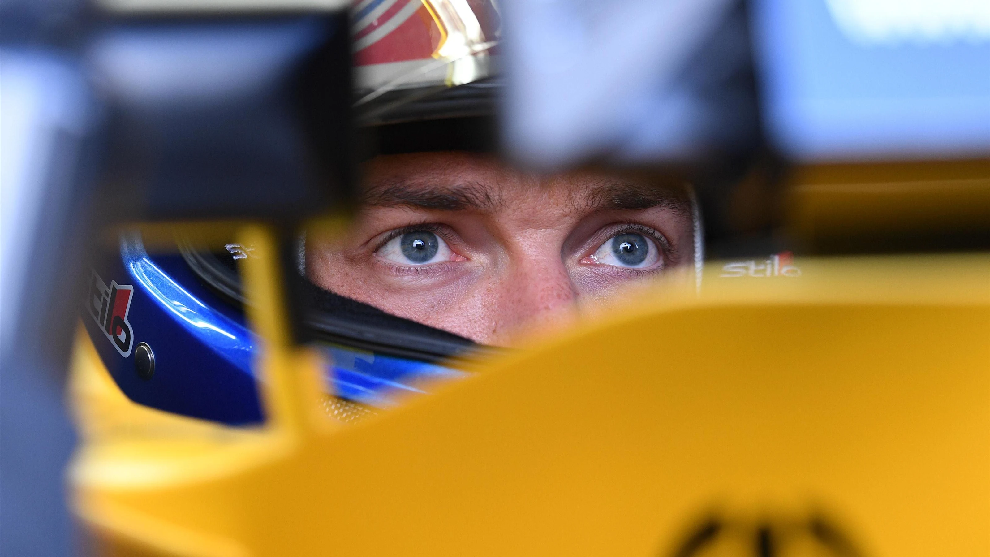 Jolyon Palmer (GBR) Renault Sport F1 Team RS16 at Formula One World Championship, Rd1, Australian