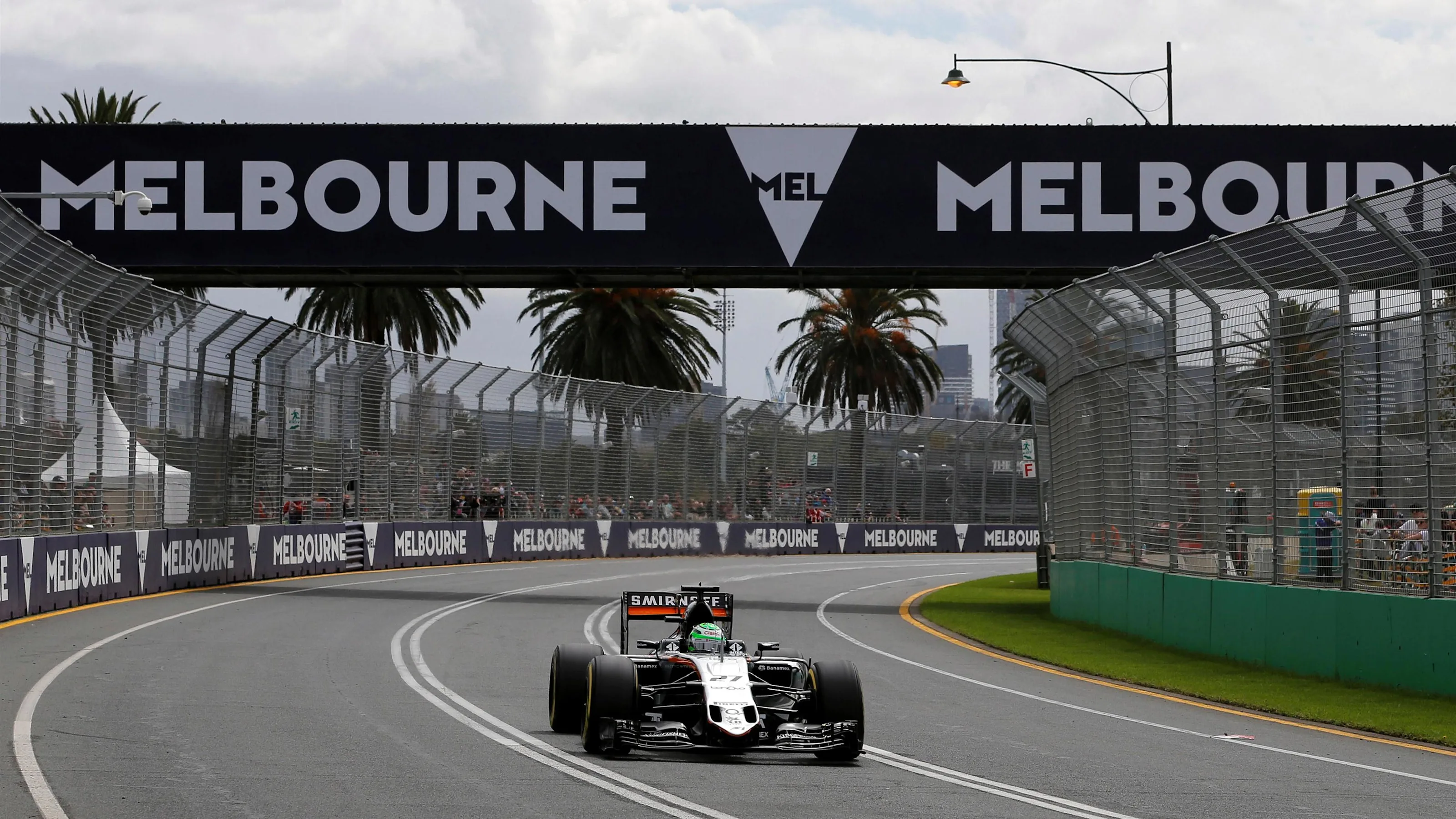 Nico Hulkenberg (GER) Force India VJM09 at Formula One World Championship, Rd1, Australian Grand