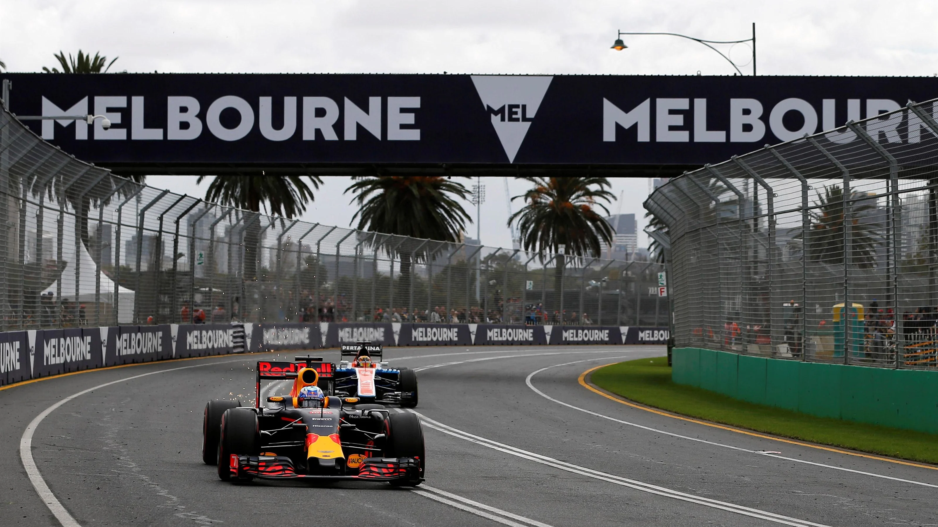 Daniel Ricciardo (AUS) Red Bull Racing RB12 at Formula One World Championship, Rd1, Australian