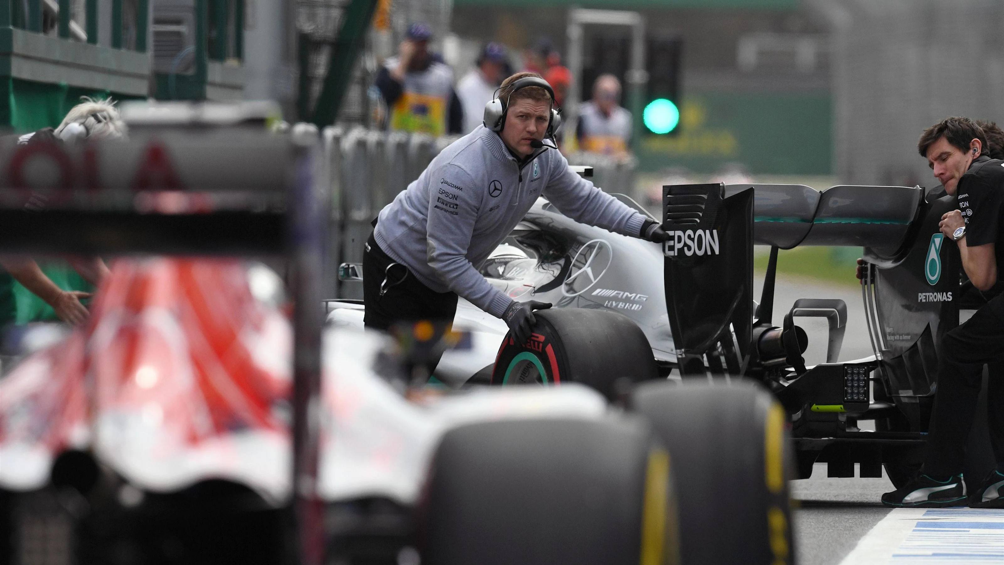 Nico Rosberg (GER) Mercedes-Benz F1 W07 Hybrid at Formula One World Championship, Rd1, Australian