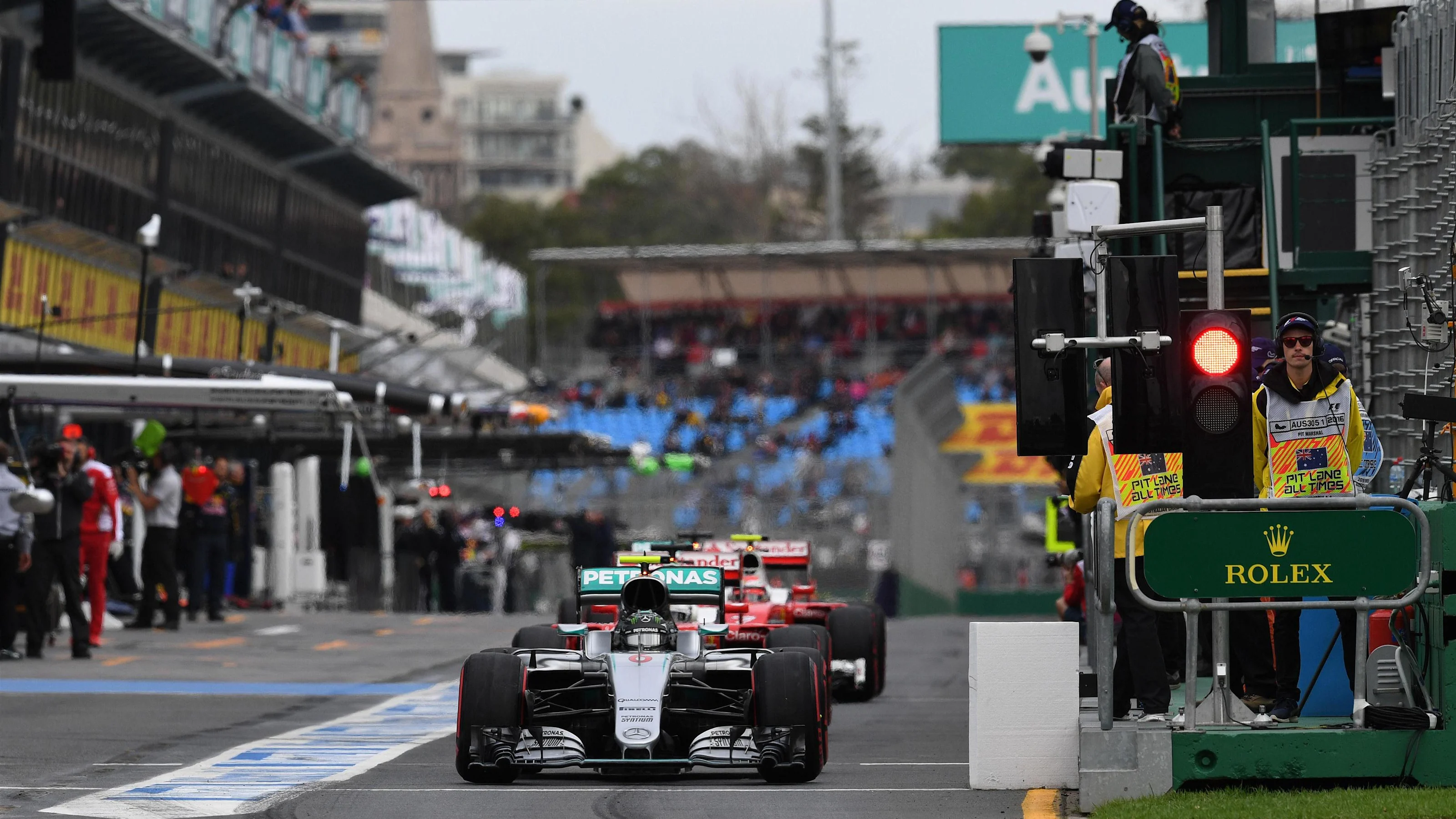 Nico Rosberg (GER) Mercedes-Benz F1 W07 Hybrid at Formula One World Championship, Rd1, Australian