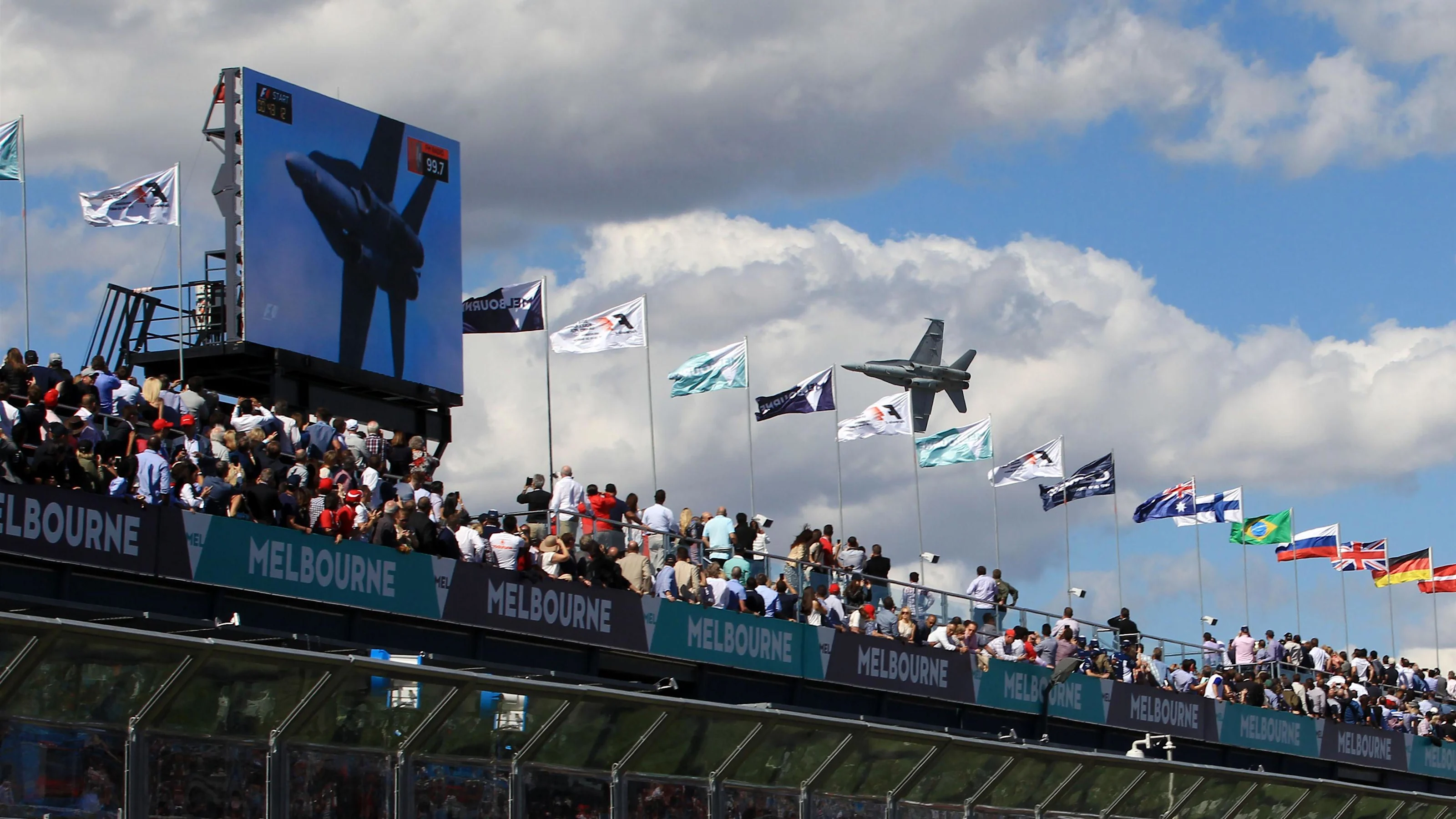 Flypast at Formula One World Championship, Rd1, Australian Grand Prix, Race, Albert Park,