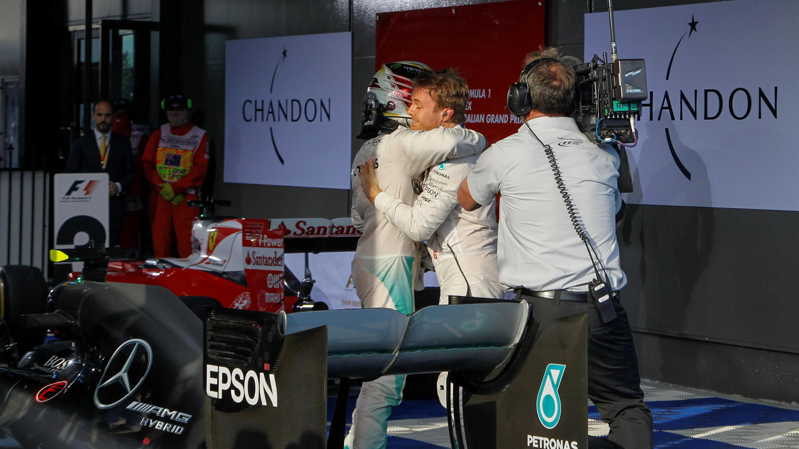 Race winner Nico Rosberg (GER) Mercedes AMG F1 celebrates in parc ferme with Lewis Hamilton (GBR)