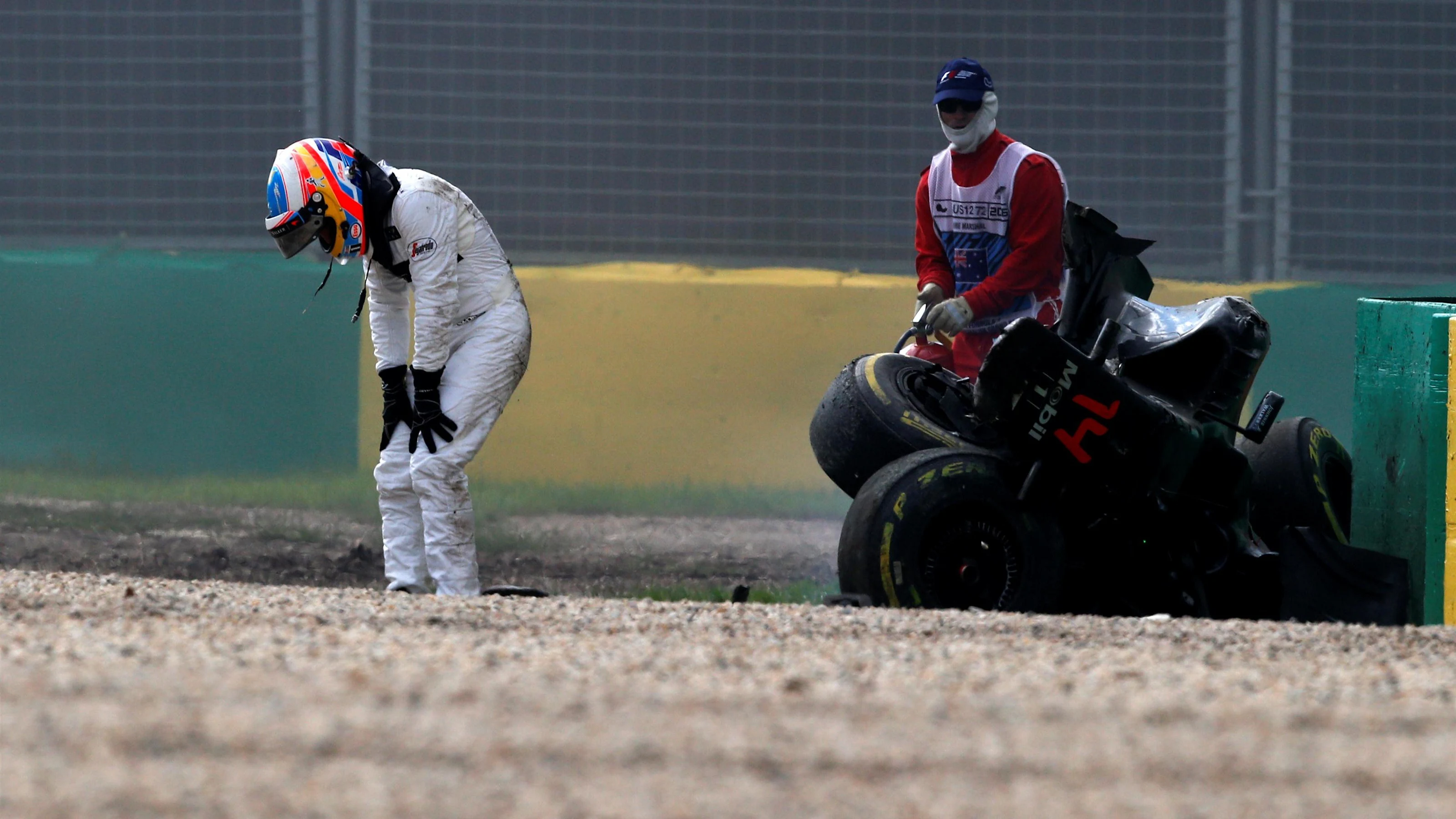 Race retiree Fernando Alonso (ESP) McLaren MP4-31 after his crash at Formula One World