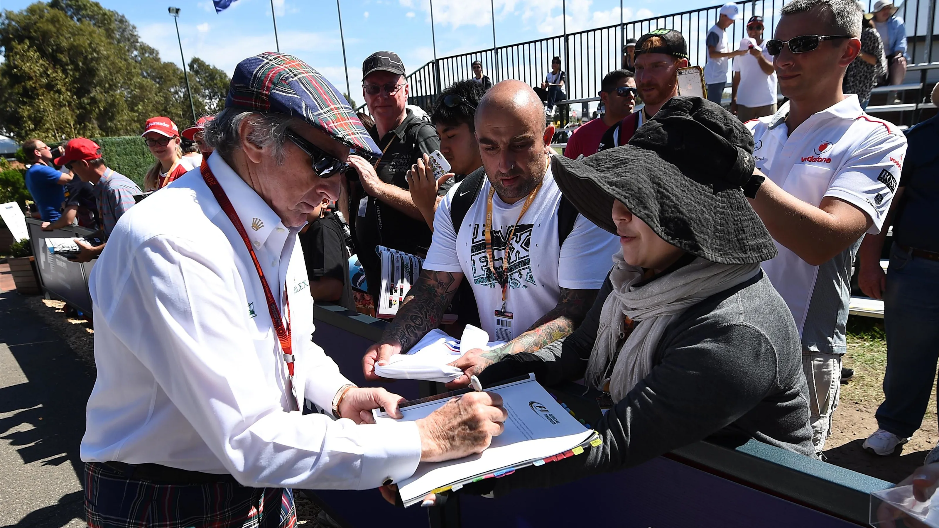 Jackie Stewart (GBR) signs autographs for the fans at Formula One World Championship, Rd1,