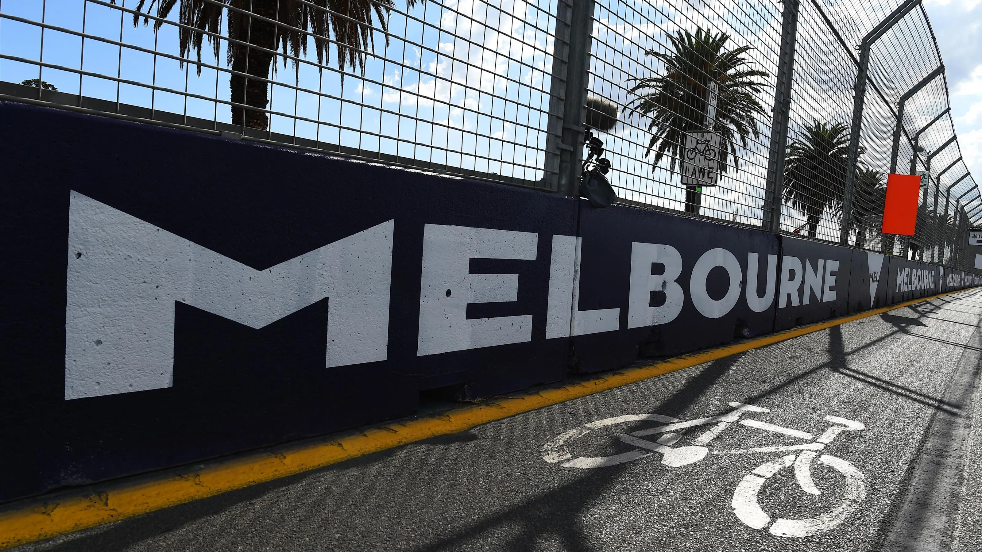 Track view at Formula One World Championship, Rd1, Australian Grand Prix, Preparations, Albert