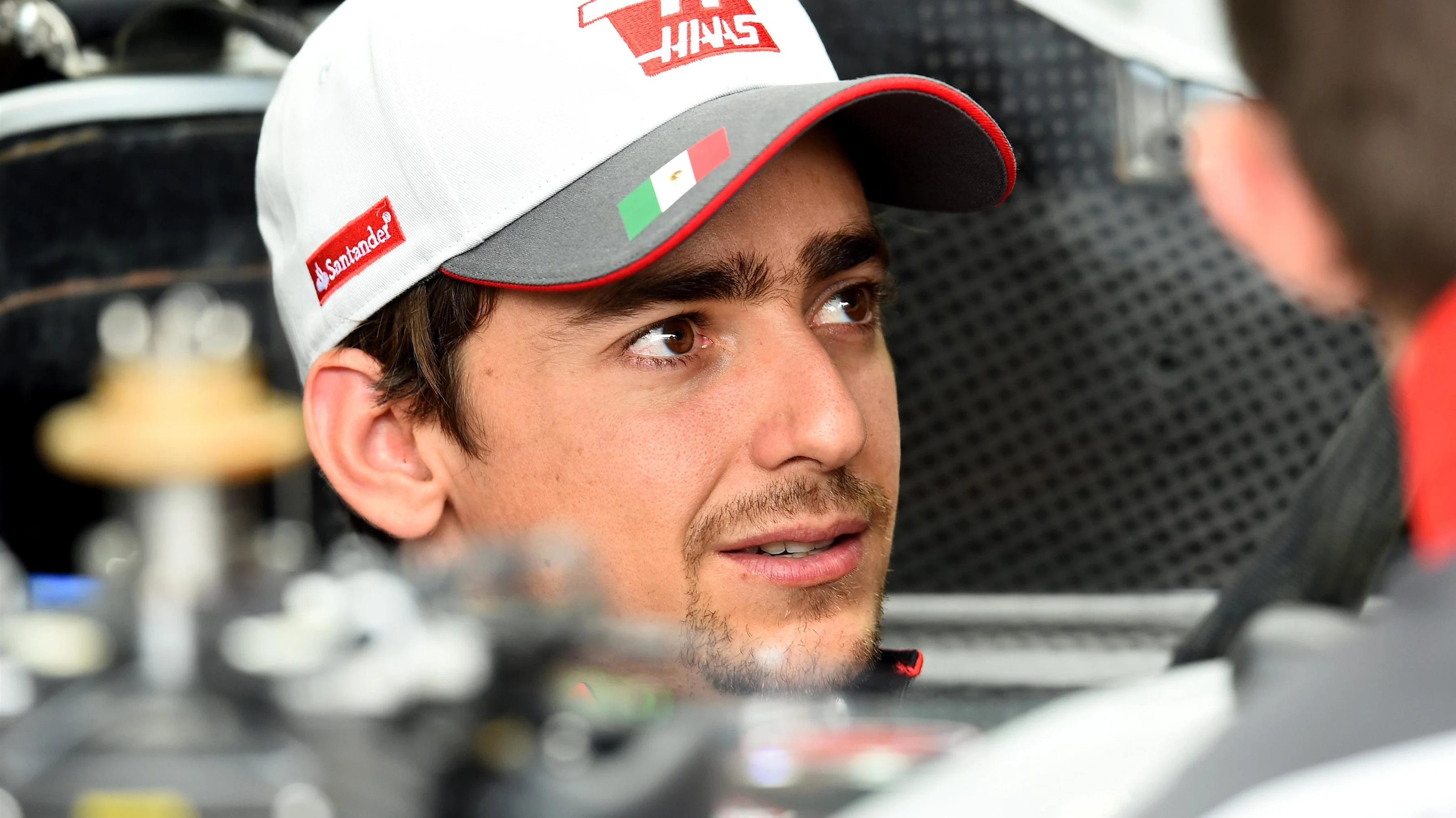 Esteban Gutierrez (MEX) Haas F1 at Formula One World Championship, Rd9, Austrian Grand Prix,
