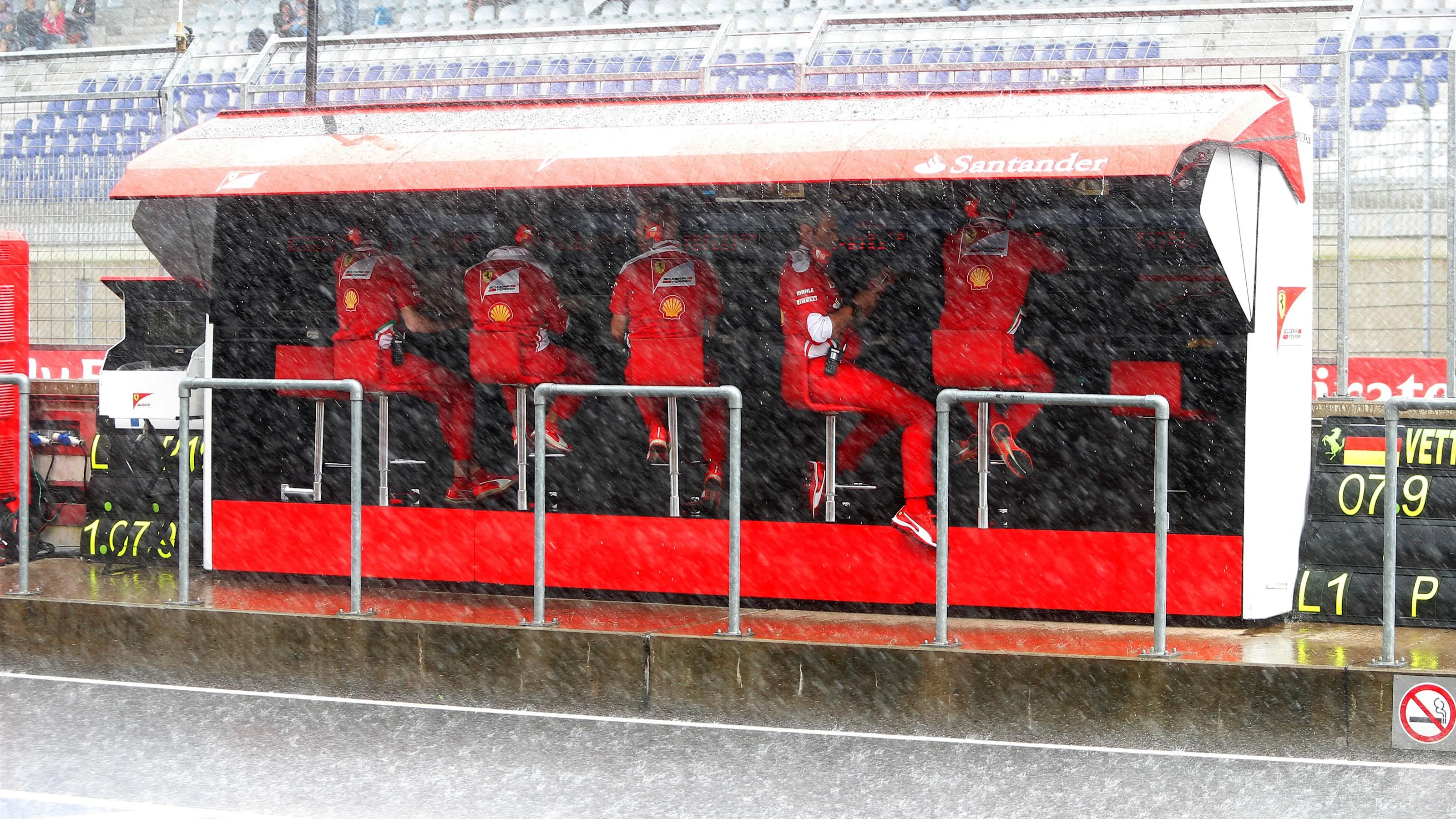 Pitwall gantry during the rain at Formula One World Championship, Rd9, Austrian Grand Prix,