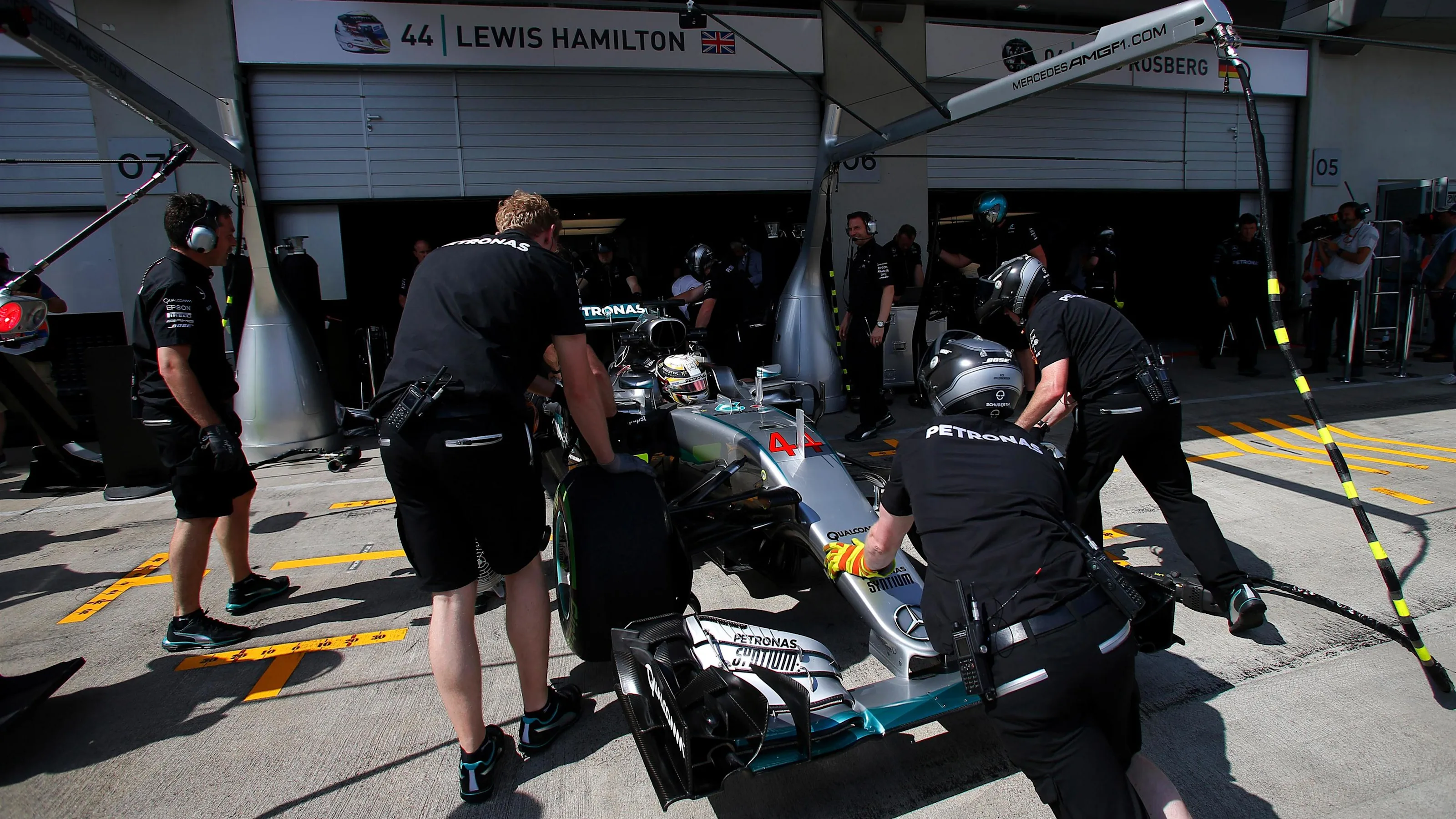 Lewis Hamilton (GBR) Mercedes-Benz F1 W07 Hybrid at Formula One World Championship, Rd9, Austrian