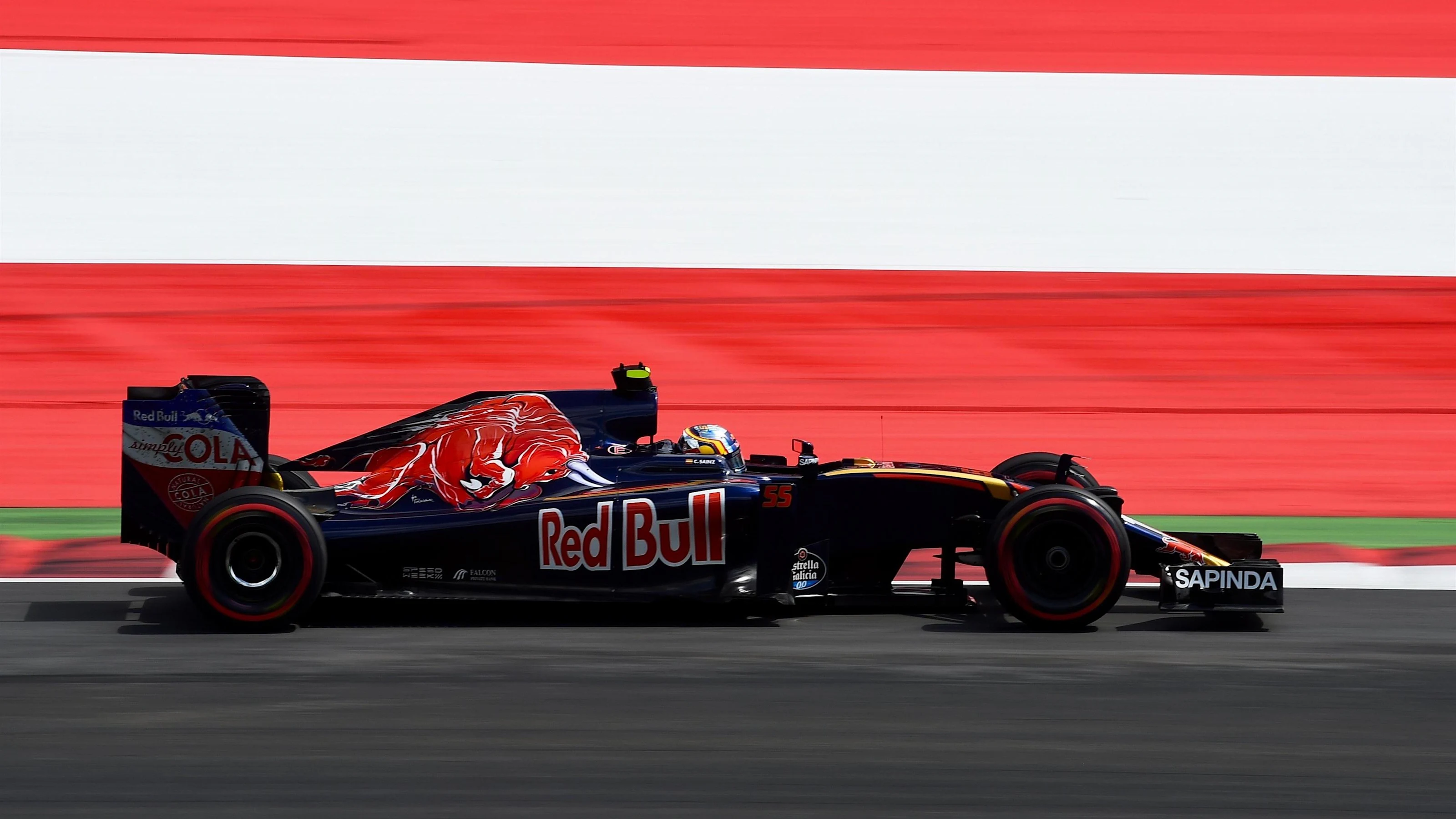 Carlos Sainz jr (ESP) Scuderia Toro Rosso STR11 at Formula One World Championship, Rd9, Austrian