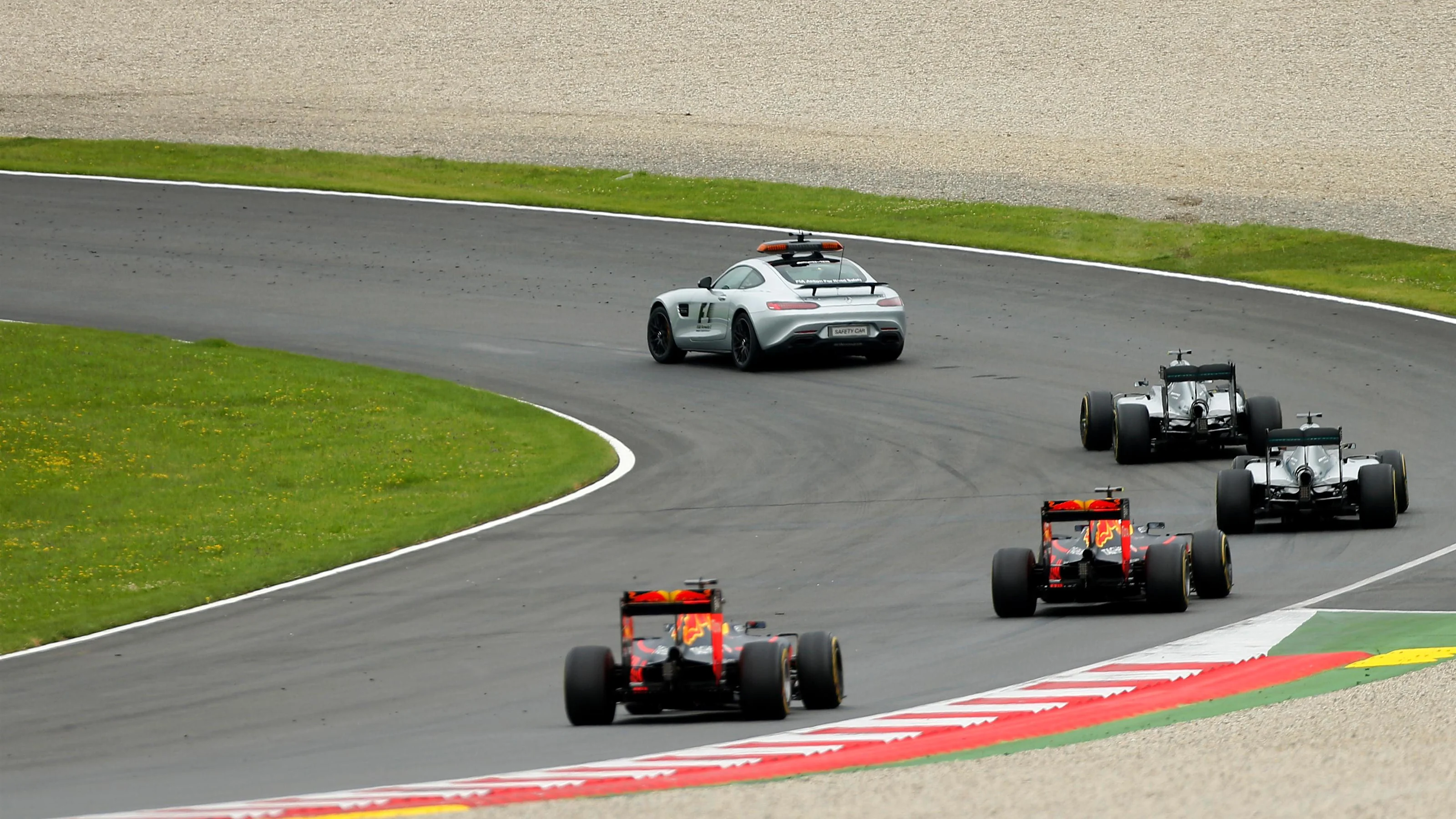 Safety car leads out the field at Formula One World Championship, Rd9, Austrian Grand Prix, Race,