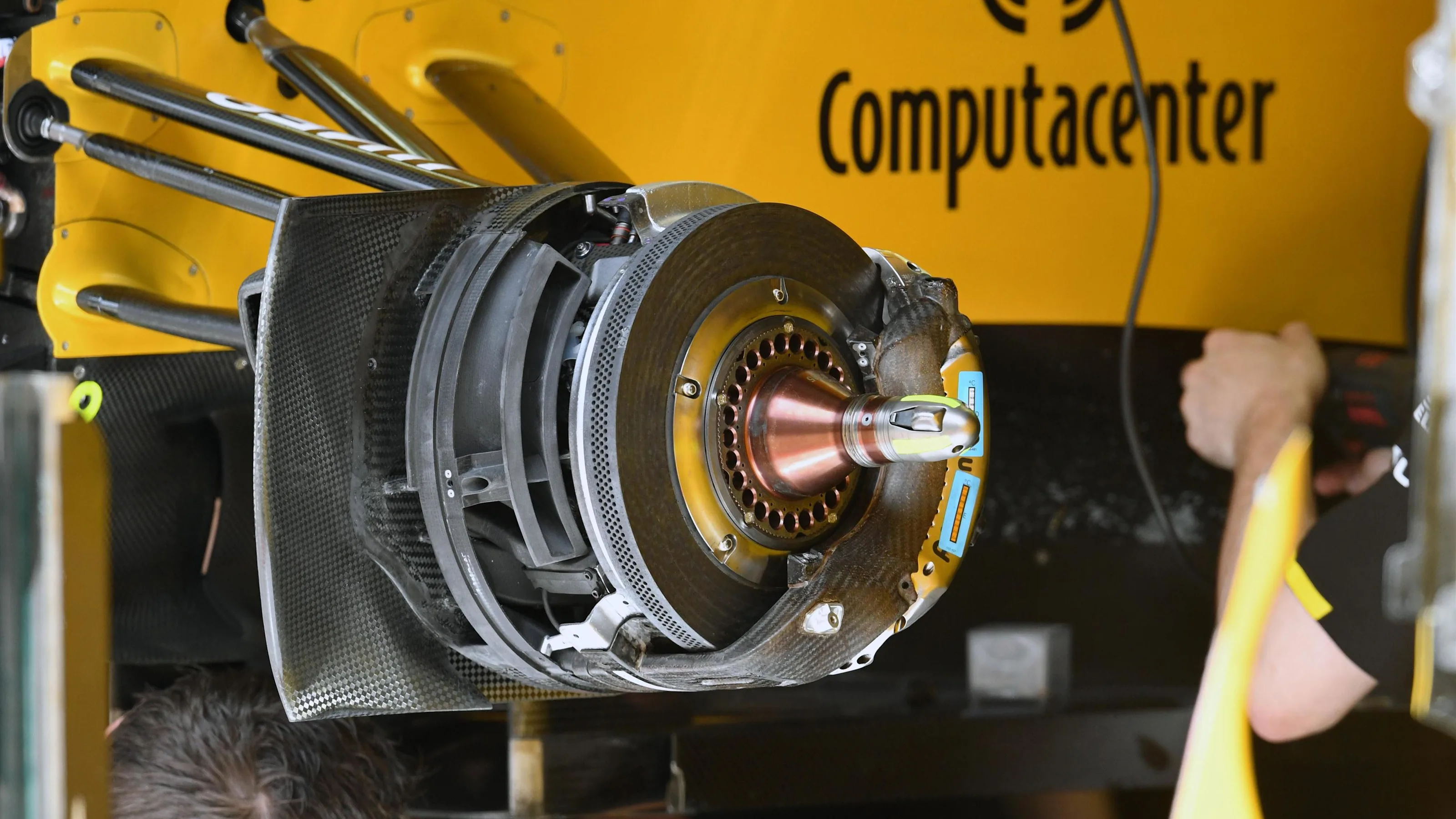 Renault Sport F1 Team RS16 front brake and wheel hub detail at Formula One World Championship, Rd9,