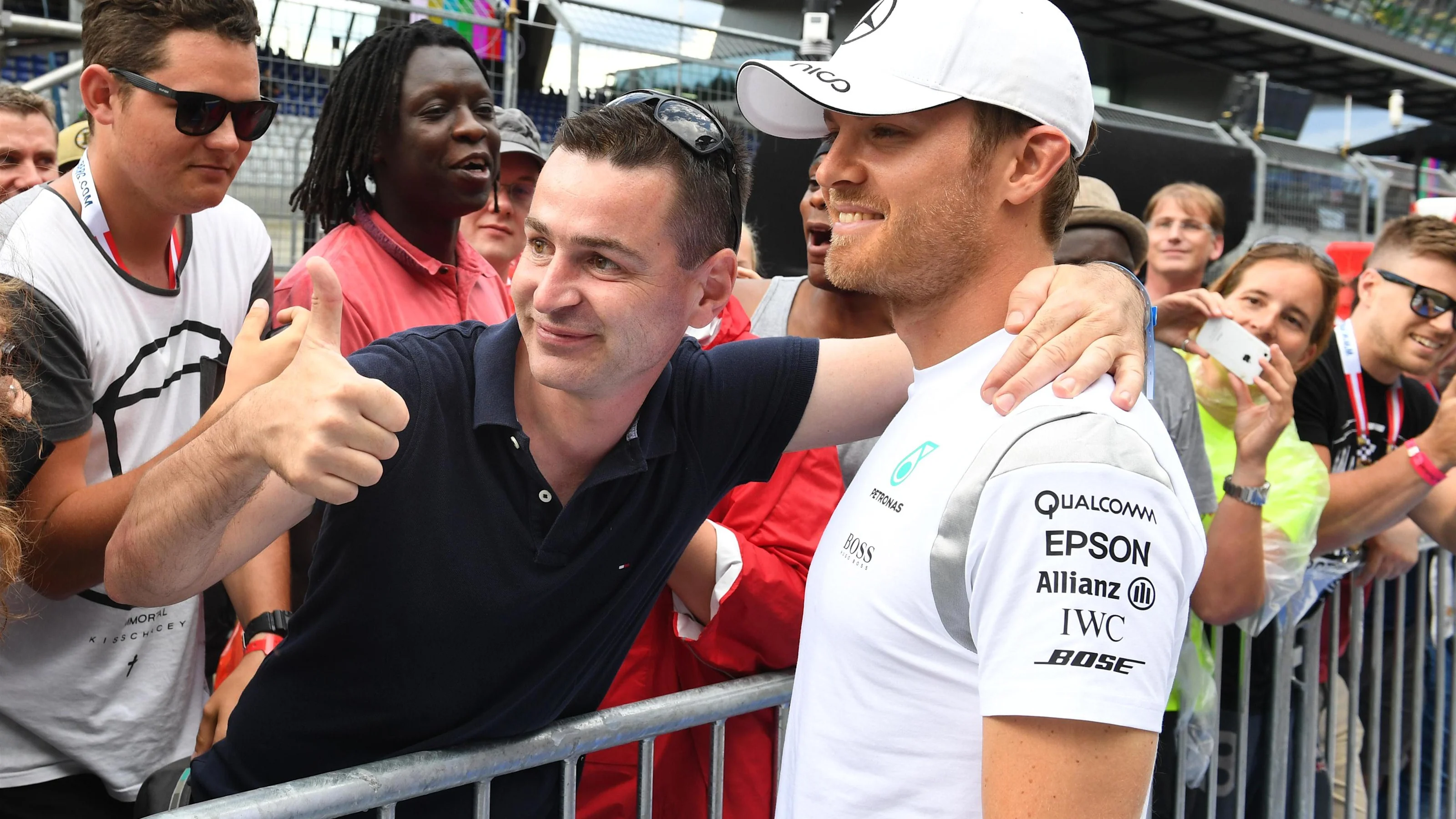 Nico Rosberg (GER) Mercedes AMG F1 and fans at Formula One World Championship, Rd9, Austrian Grand