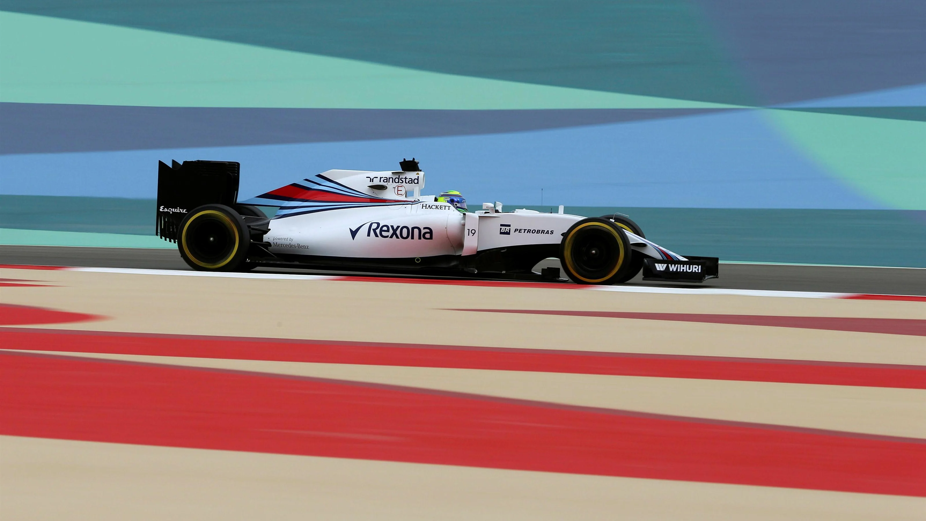 Felipe Massa (BRA) Williams FW38 at Formula One World Championship, Rd2, Bahrain Grand Prix
