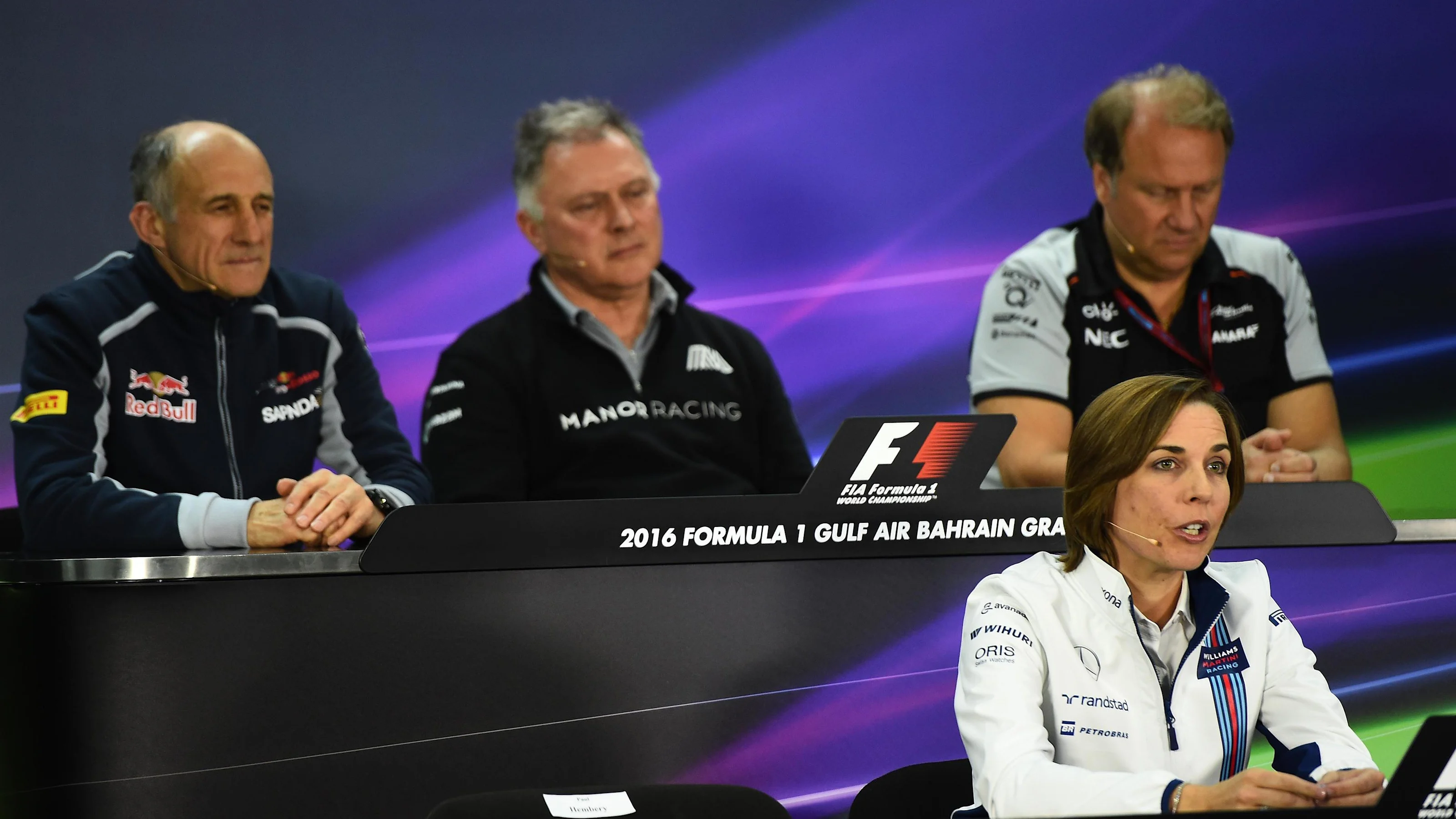 (L to R): Franz Tost (AUT) Scuderia Toro Rosso Team Principal, Dave Ryan (GBR) Manor Racing Racing