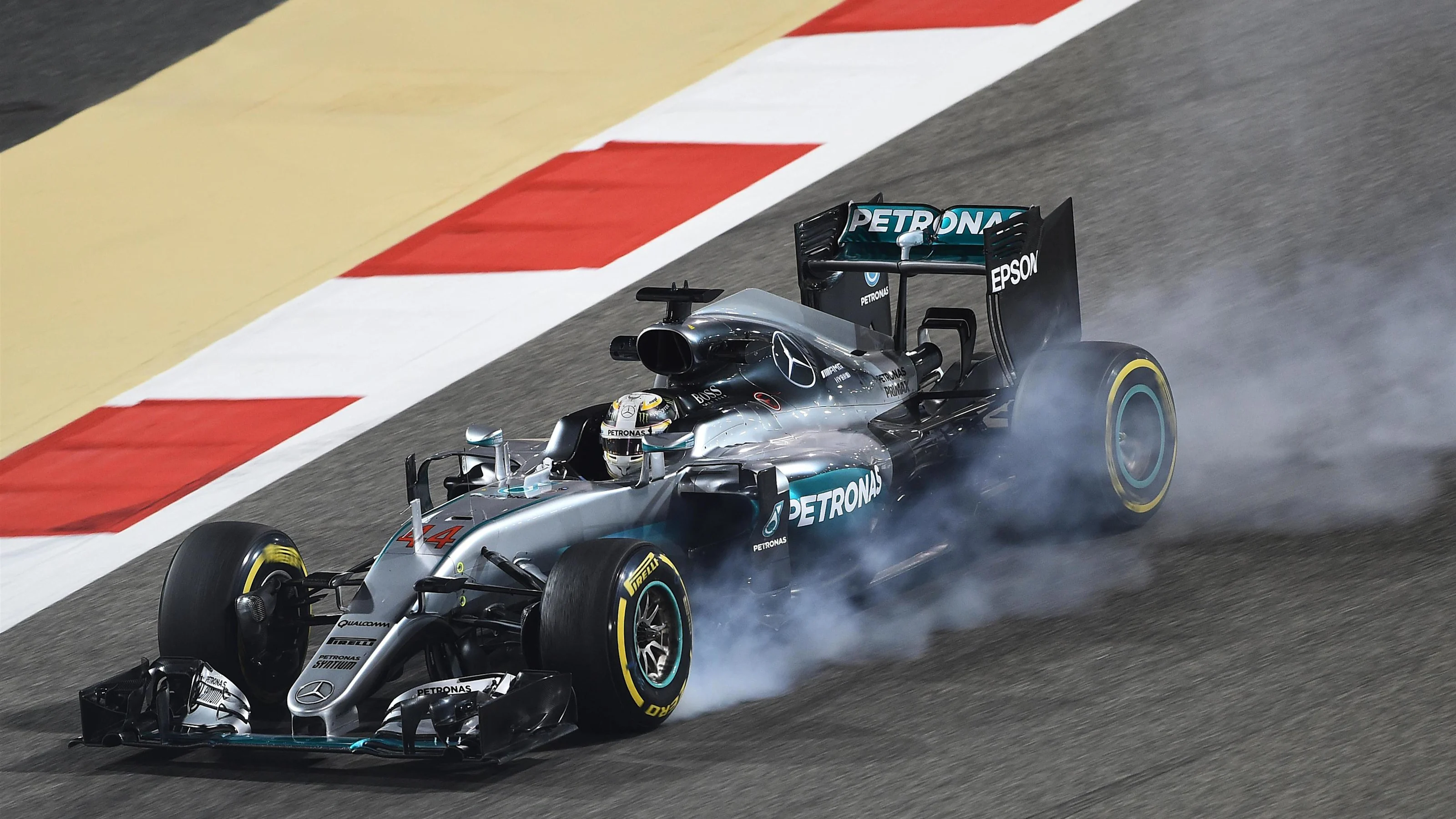 Lewis Hamilton (GBR) Mercedes-Benz F1 W07 Hybrid locks up at Formula One World Championship, Rd2,