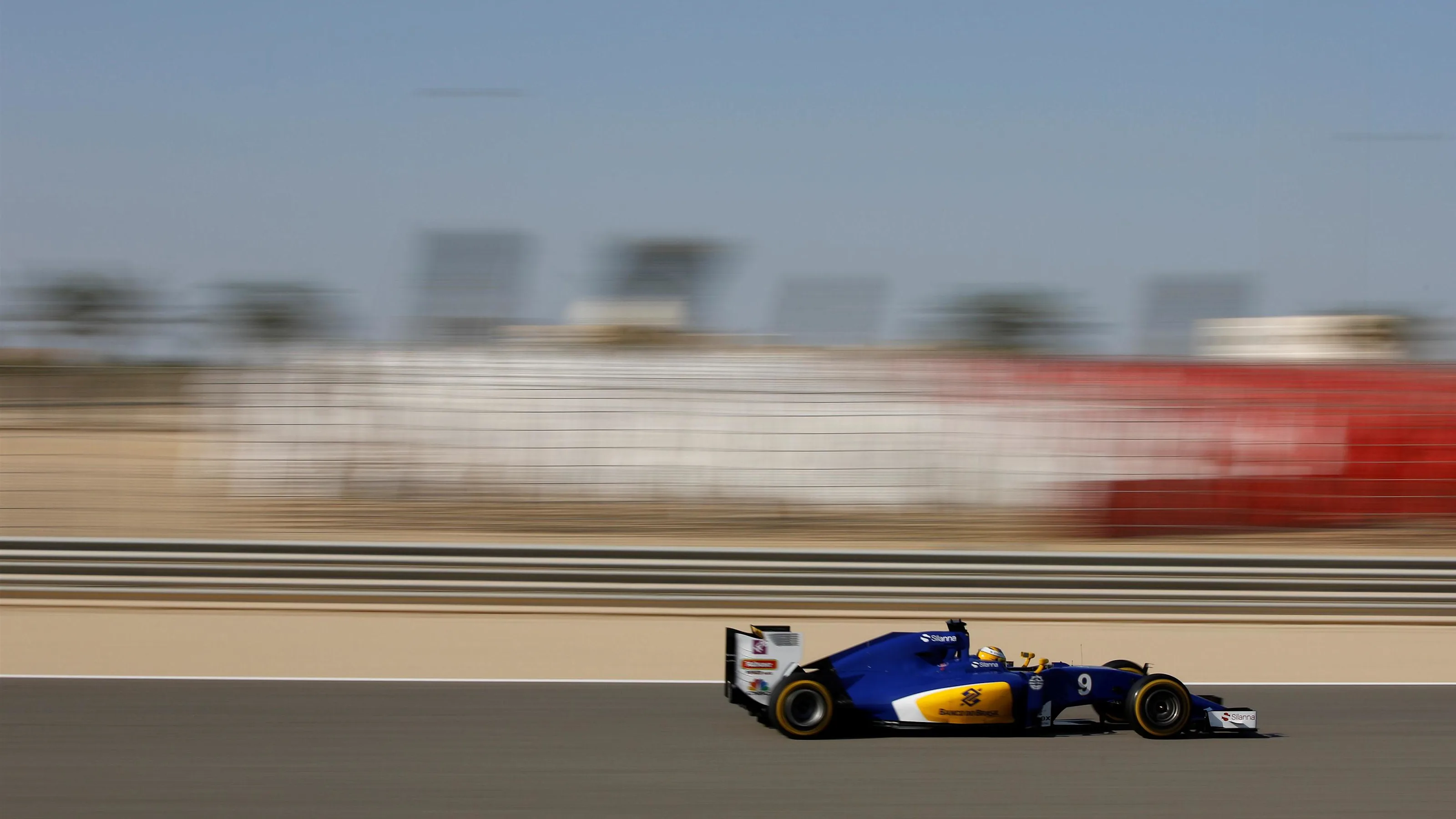 Marcus Ericsson (SWE) Sauber C35 at Formula One World Championship, Rd2, Bahrain Grand Prix