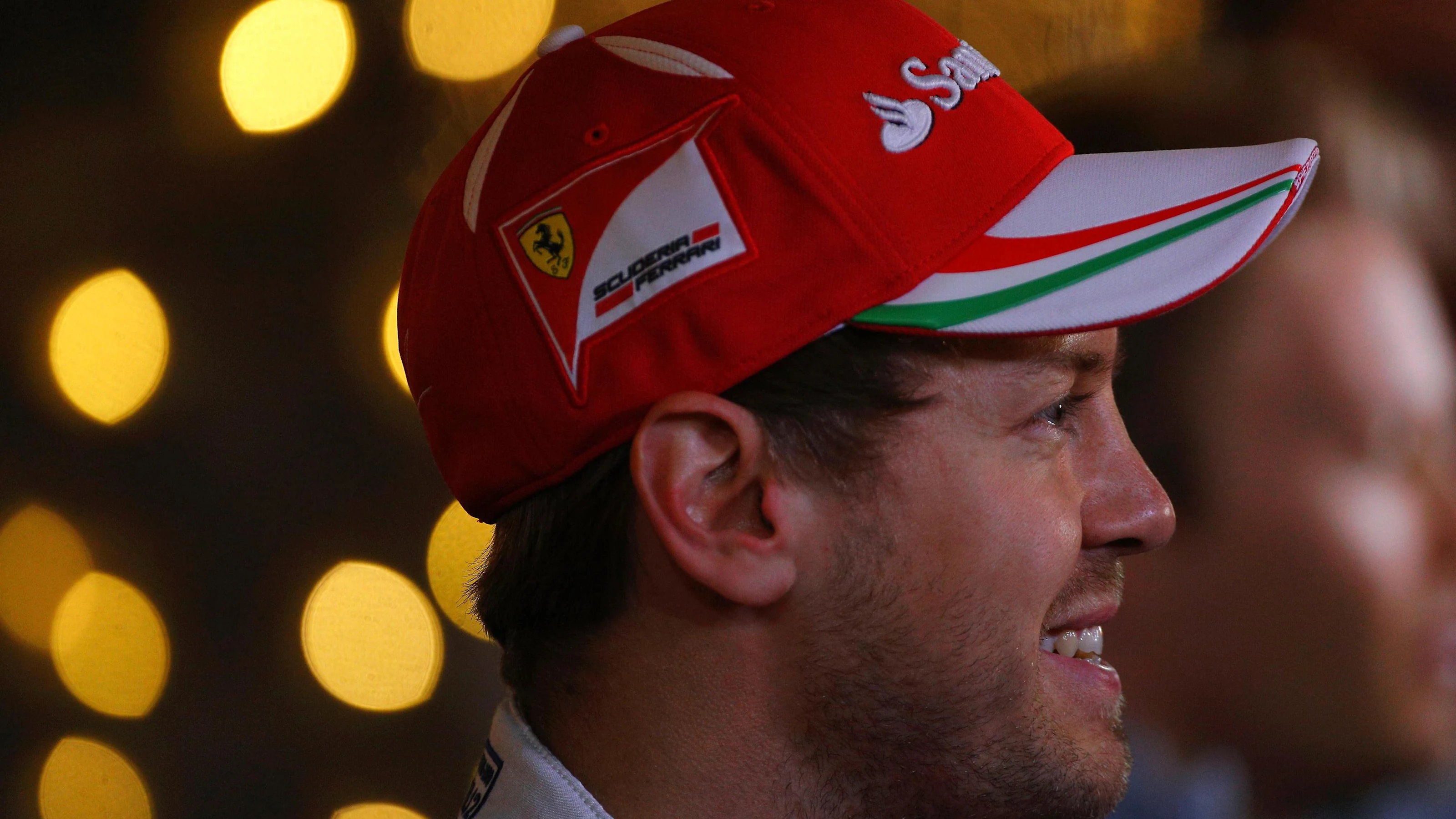 Sebastian Vettel (GER) Ferrari at Formula One World Championship, Rd2, Bahrain Grand Prix