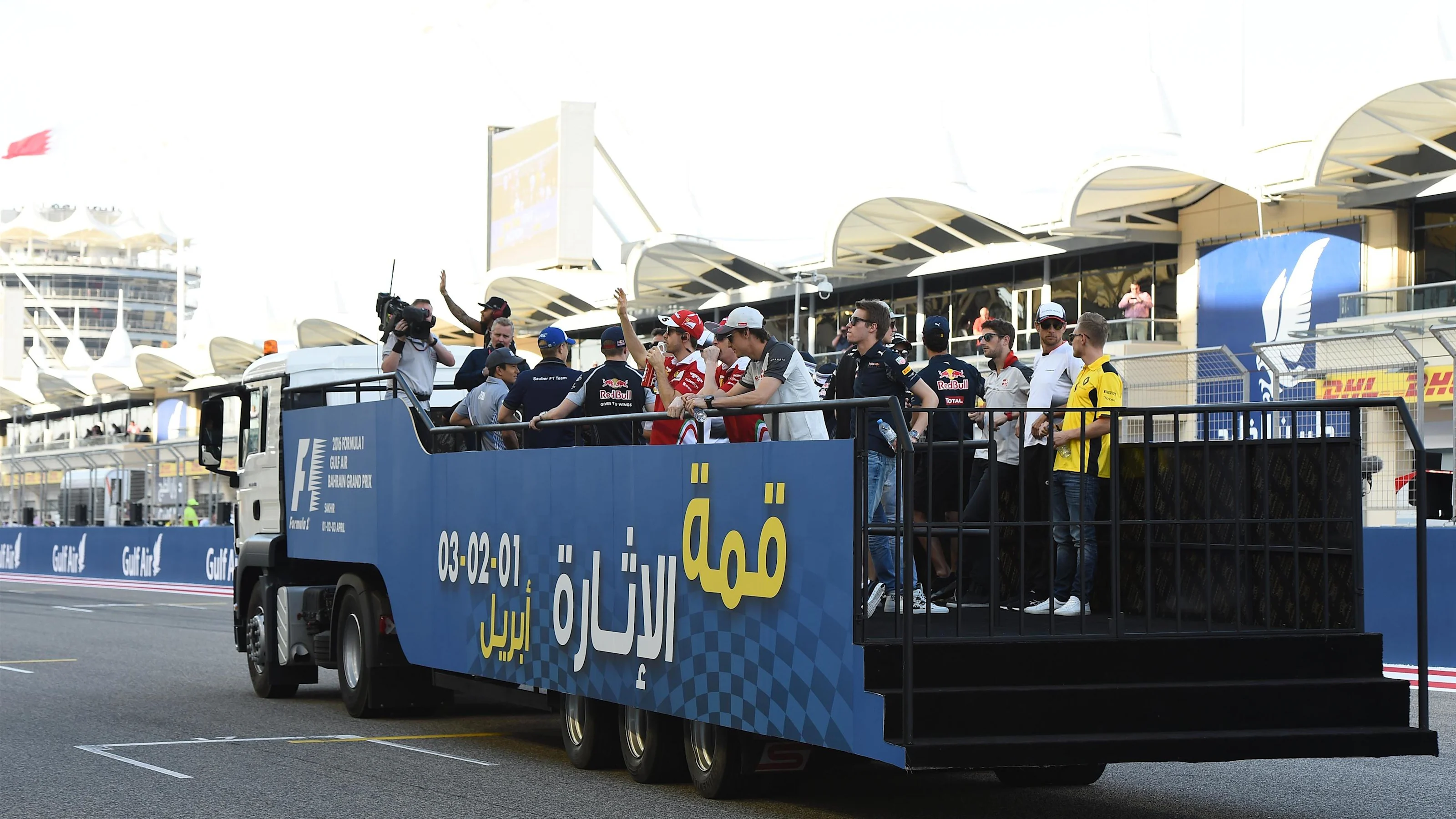 Drivers parade at Formula One World Championship, Rd2, Bahrain Grand Prix Race, Bahrain